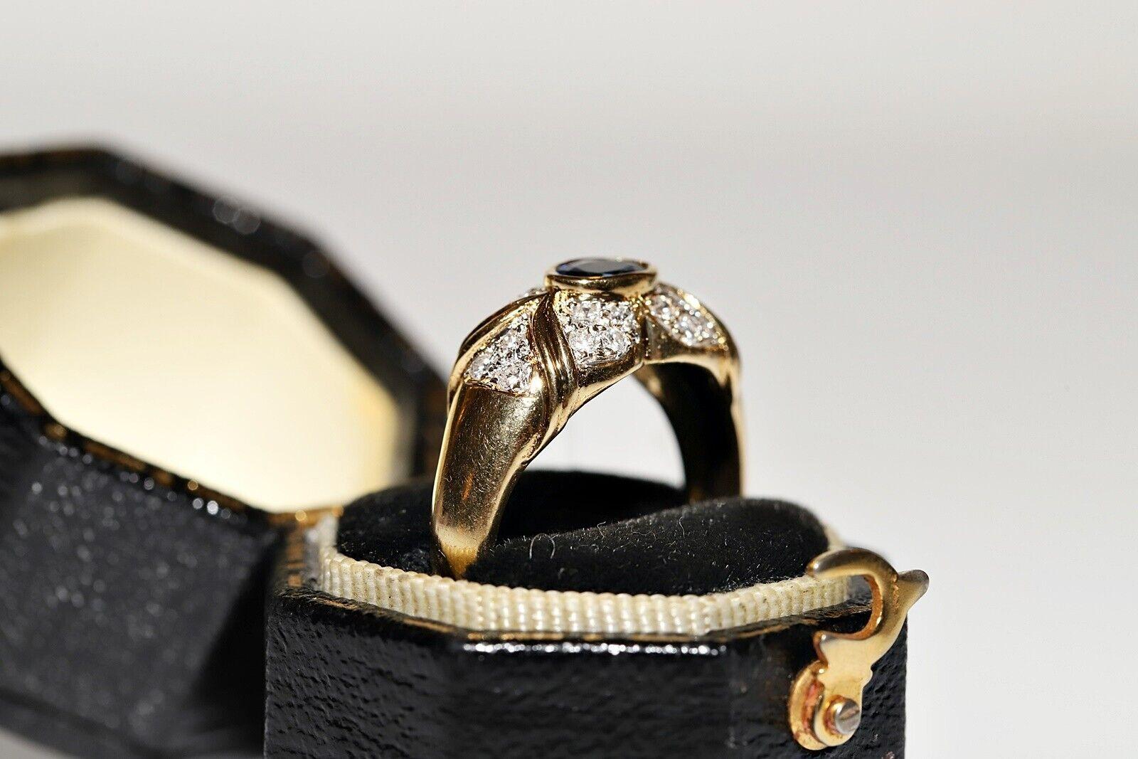 Vintage Original 18k Gold Circa 1980s Natural Diamond And Sapphire Ring For Sale 8