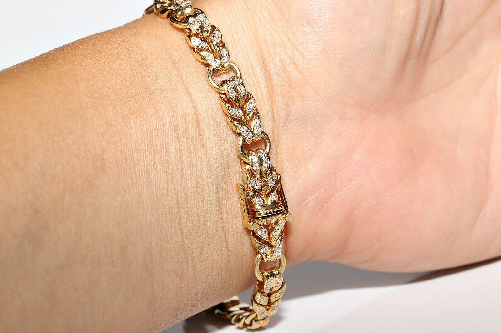 Bracciale originale d'epoca in oro 18 carati, circa anni '80, con diamanti naturali decorati in vendita 9
