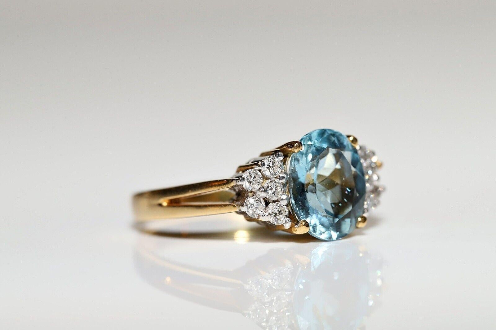 Vintage Original 18k Gold Natural Diamond And Aquamarine Decorated Ring For Sale 6
