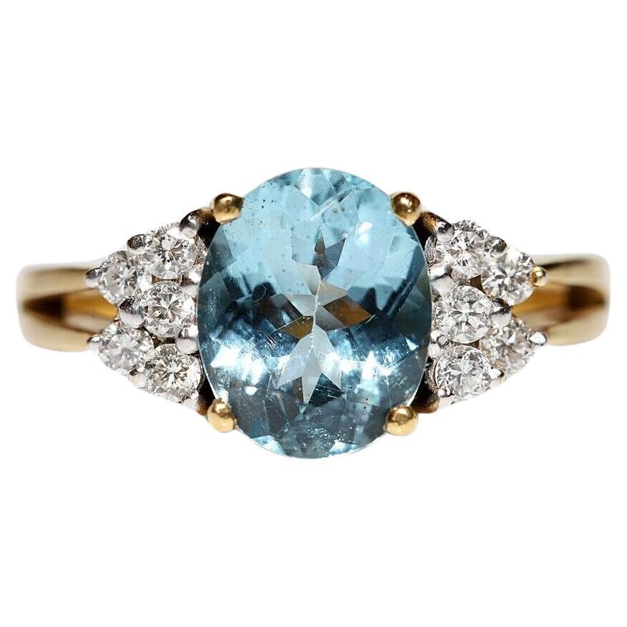 Vintage Original 18k Gold Natural Diamond And Aquamarine Decorated Ring For Sale