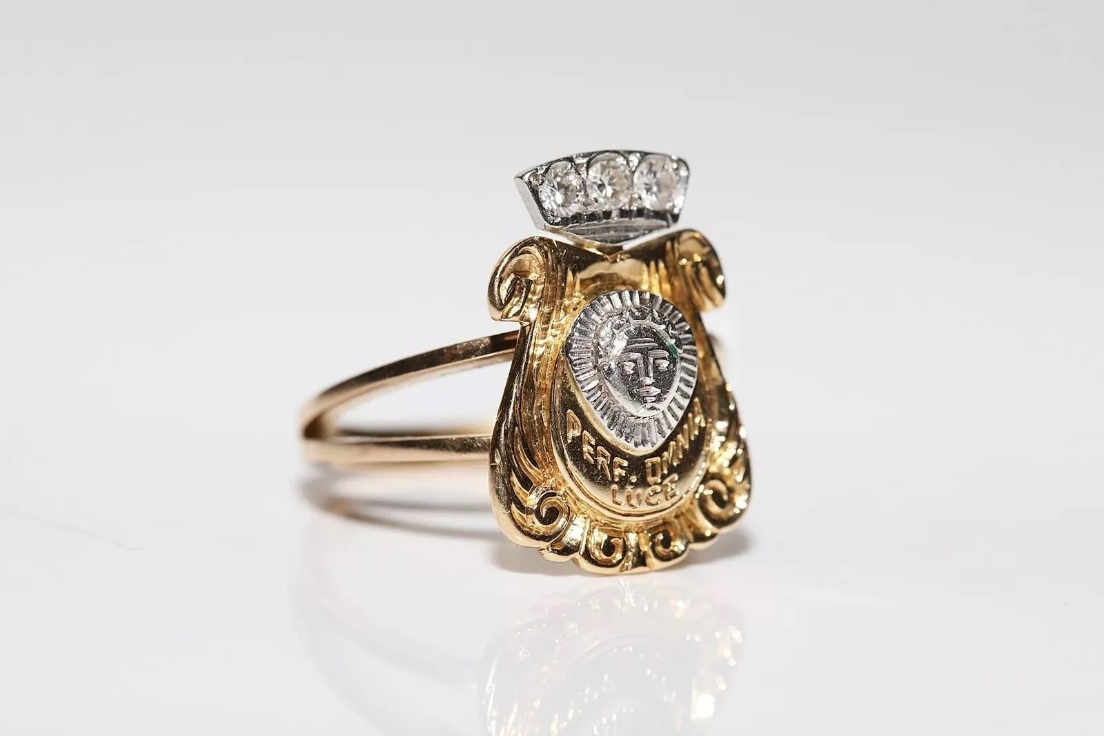 Vintage Original 18k Gold Natural Diamond Decorated  Face Design Written Ring In Good Condition For Sale In Fatih/İstanbul, 34