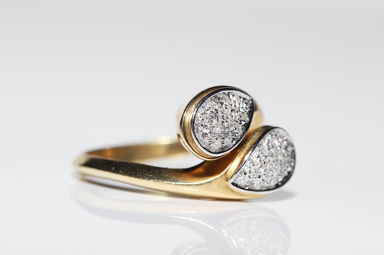 Brilliant Cut Vintage Original 1980s 18k Gold Natural Diamond Decorated Pretty Ring  For Sale