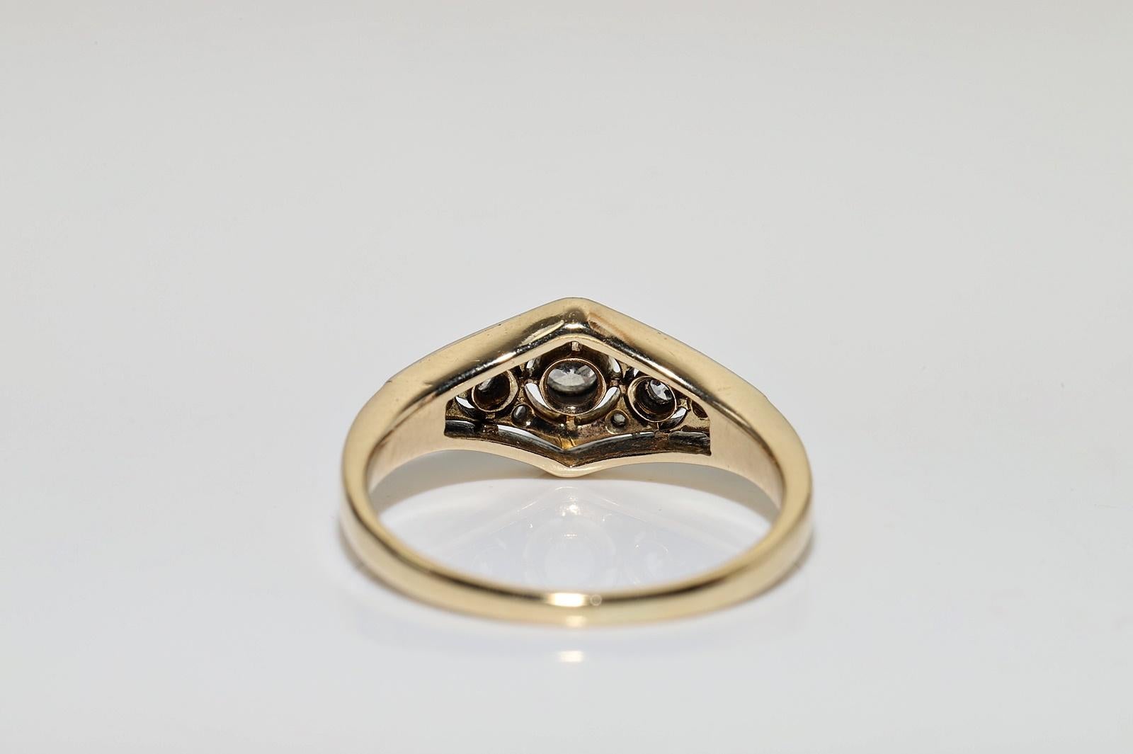 Vintage Original Circa 1960s 14k Gold Natural Diamond Decorated Band Ring For Sale 1