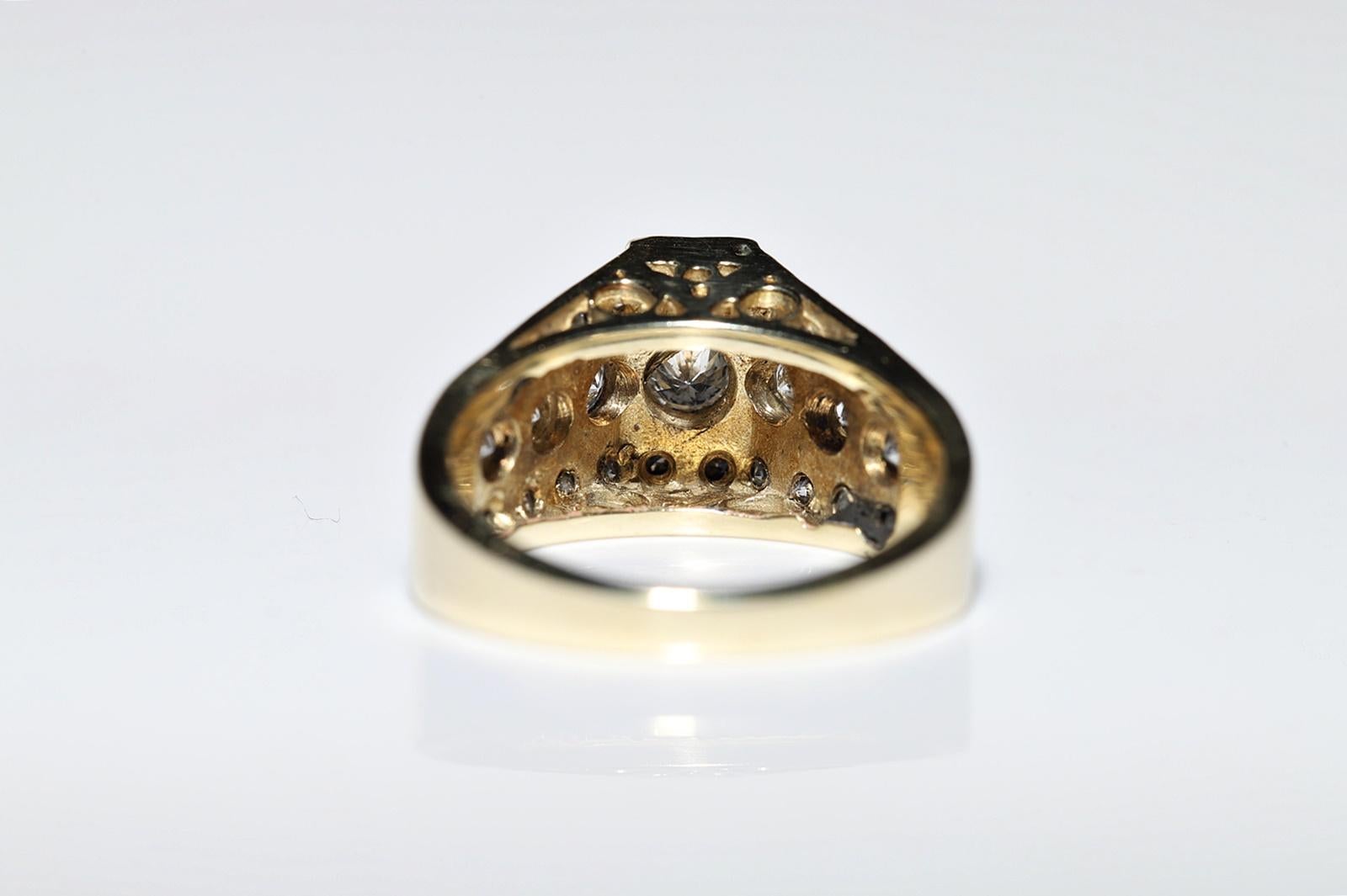 Vintage Original Circa 1980s 14k Gold Natural Diamond Decorated Ring For Sale 6