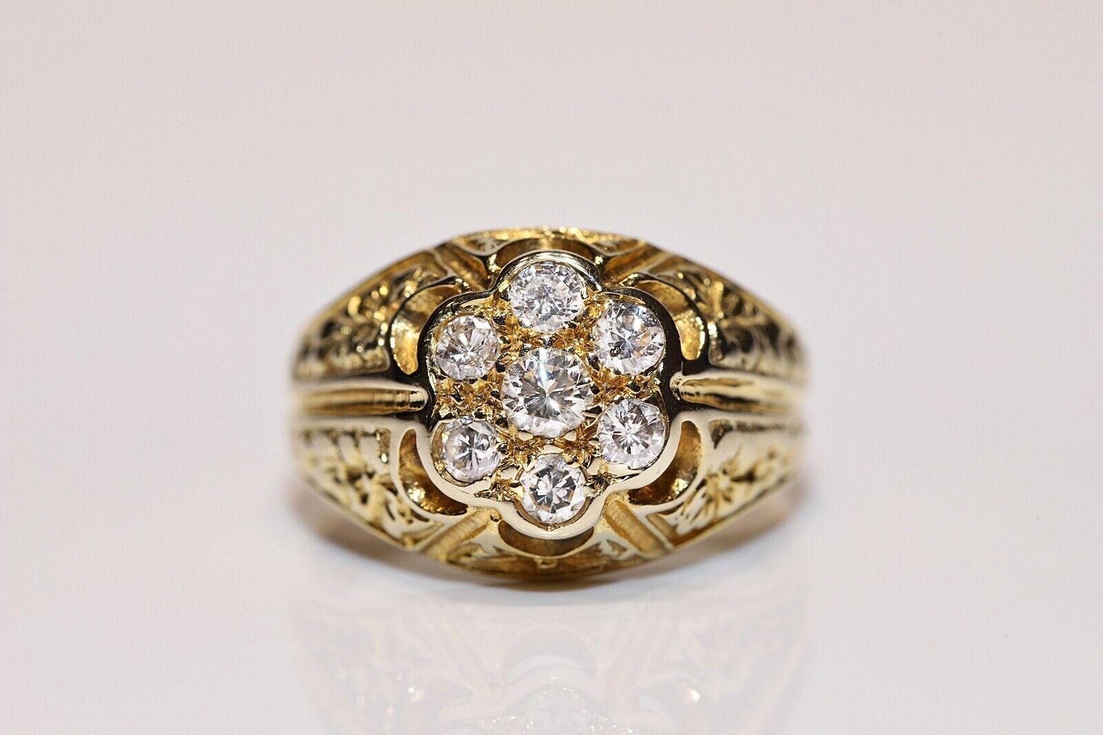 Vintage Original Circa 1980s 14k Gold Natural Diamond Decorated Ring For Sale 6