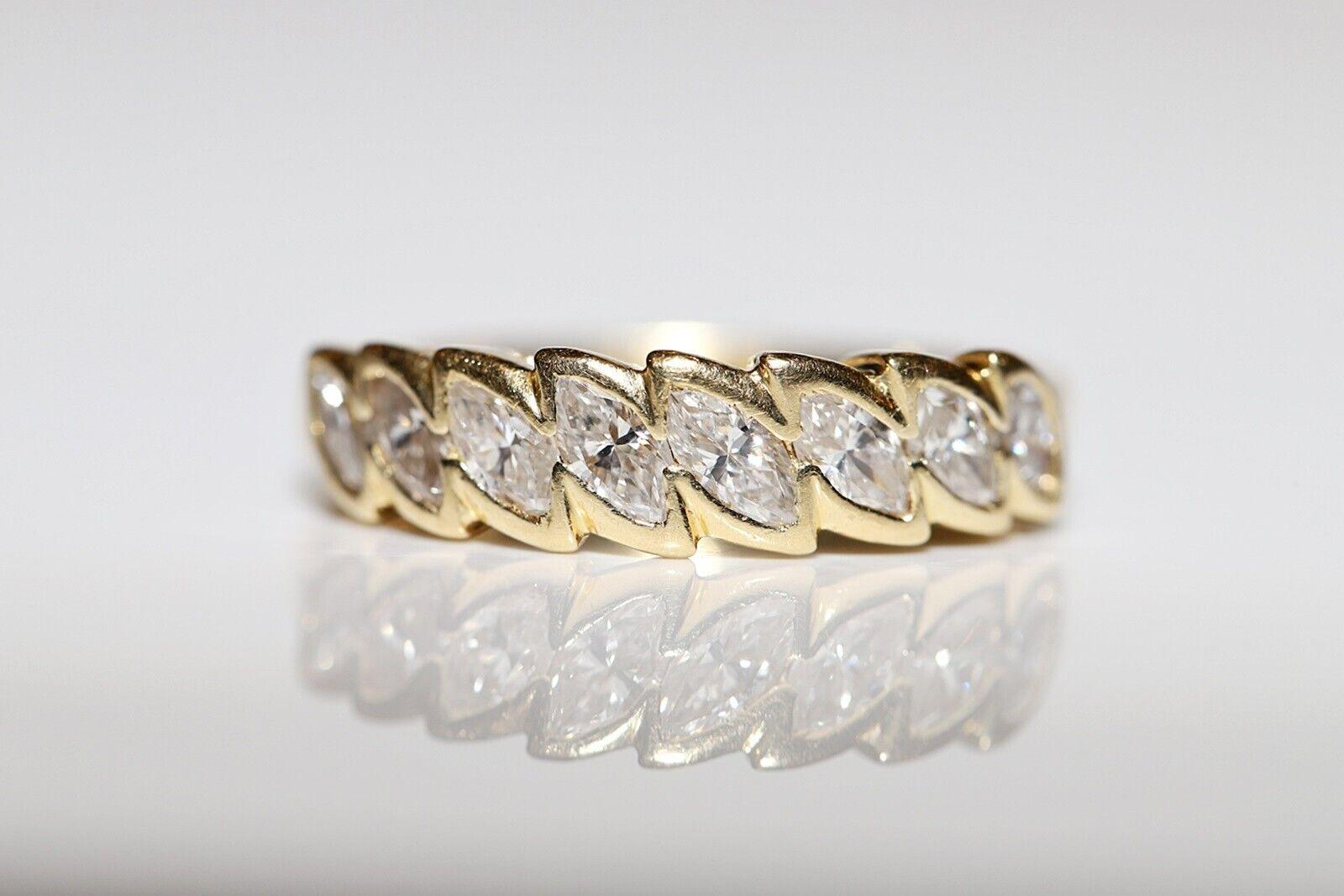 Vintage Original CIRCA 1980er Jahre 18k Gold  Diamantring mit Marquise-Schliff im Angebot 5