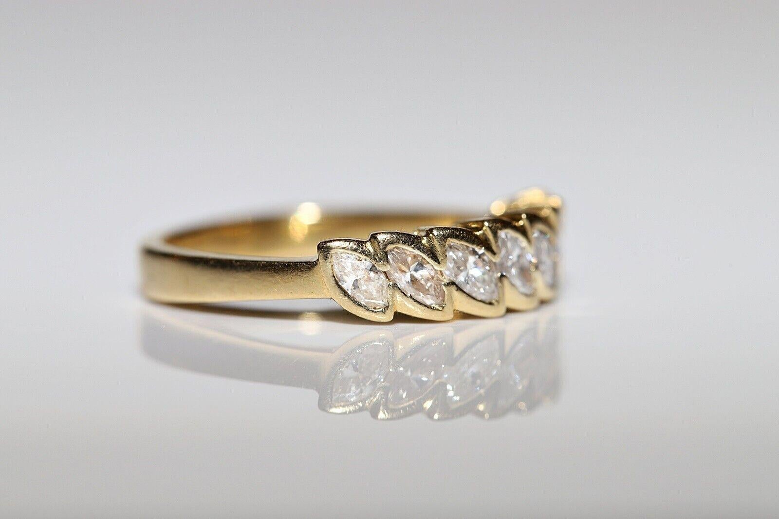 Vintage Original Circa 1980s 18k Gold  Marquise Cut Diamond Band Ring  For Sale 7