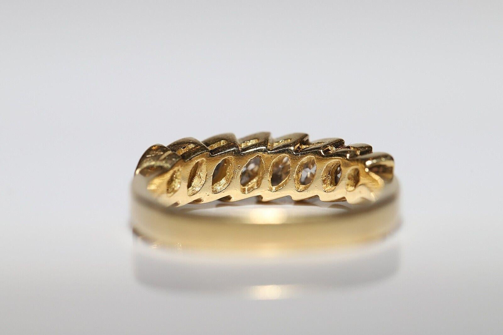 Vintage Original CIRCA 1980er Jahre 18k Gold  Diamantring mit Marquise-Schliff (Retro) im Angebot