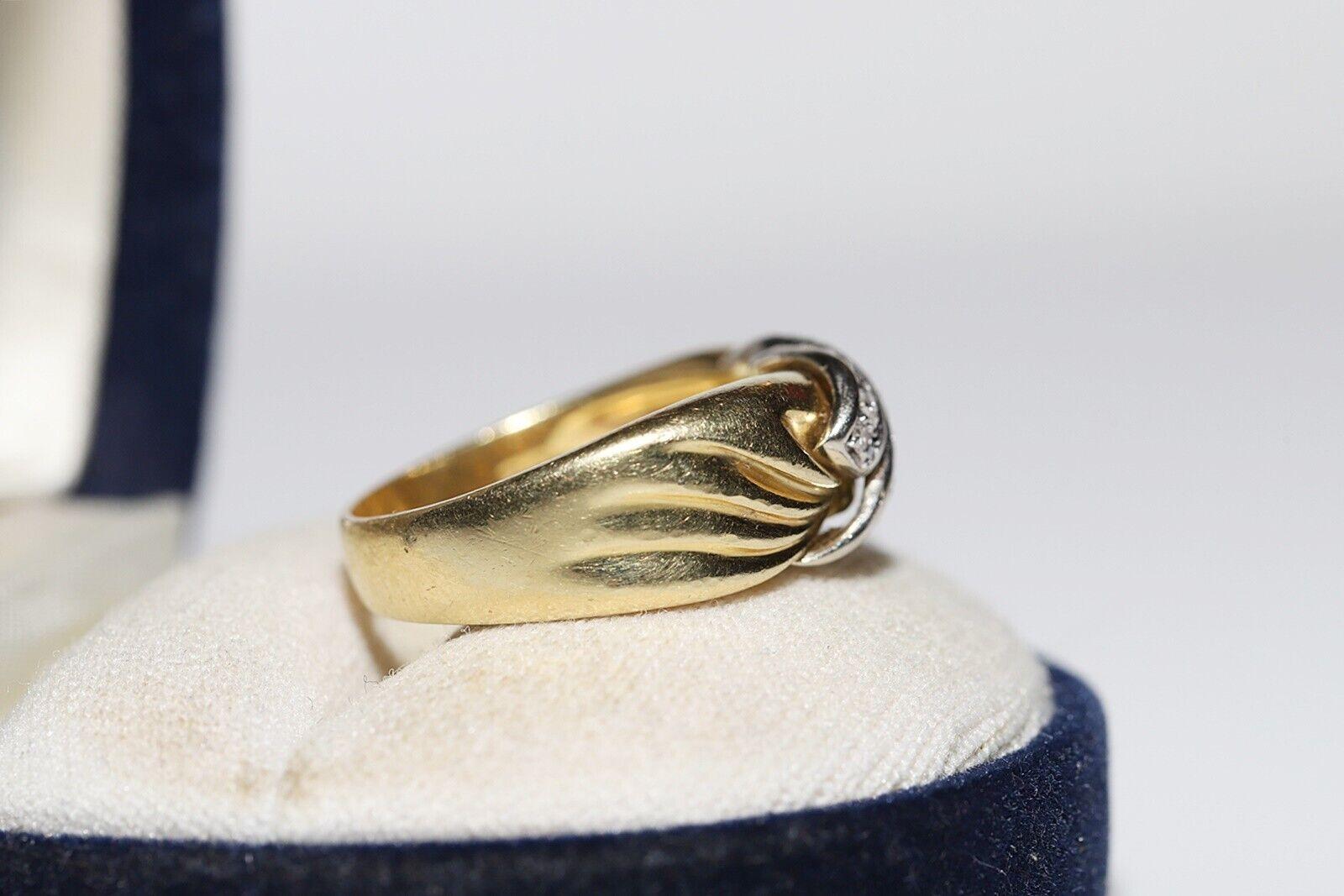 Retro Vintage Original Circa 1980s 18k Gold Natural Diamond Band Ring For Sale
