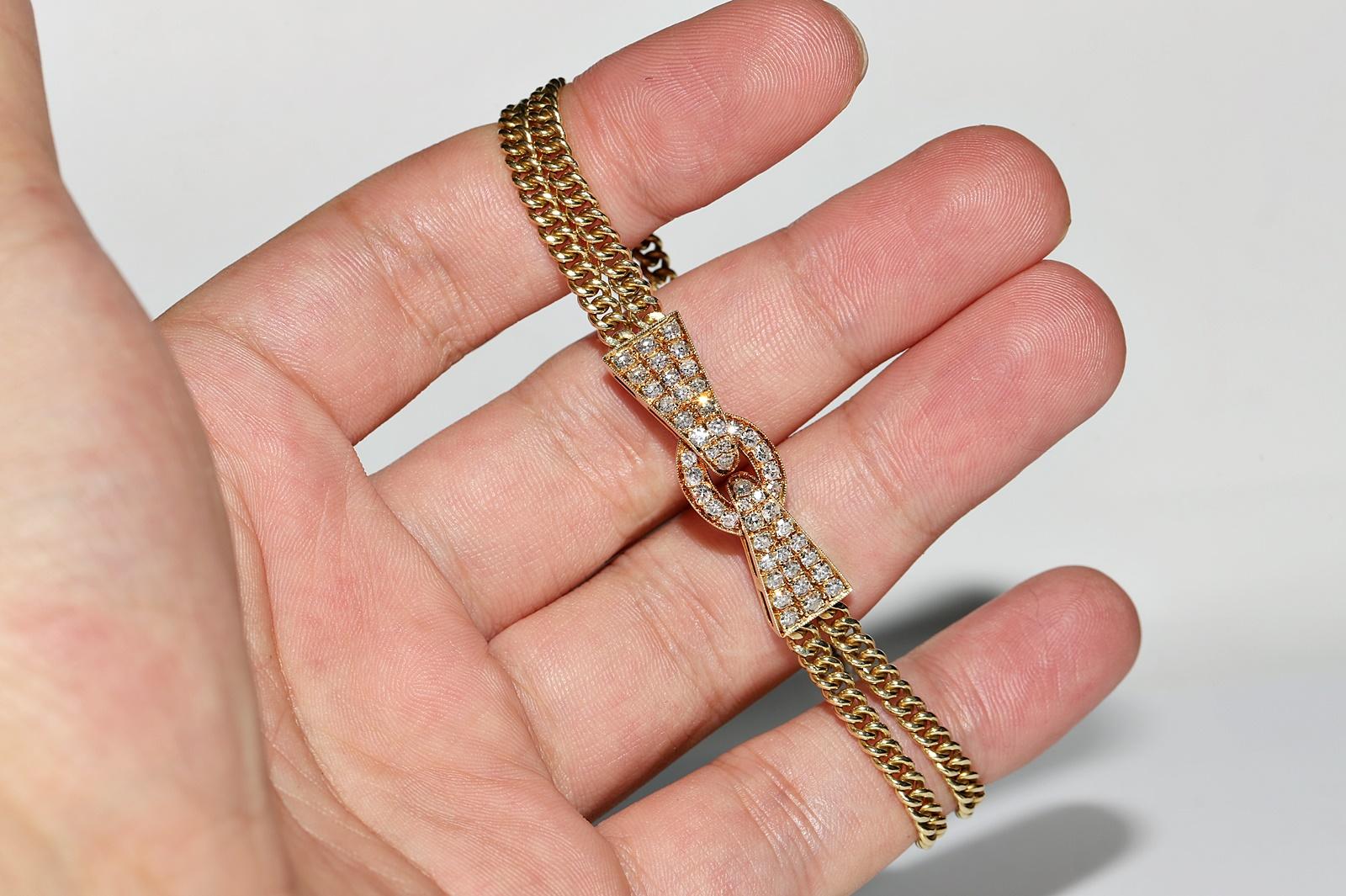Brilliant Cut Vintage Original Circa 1980s 18k Gold Natural Diamond Decorated Pretty Bracelet  For Sale