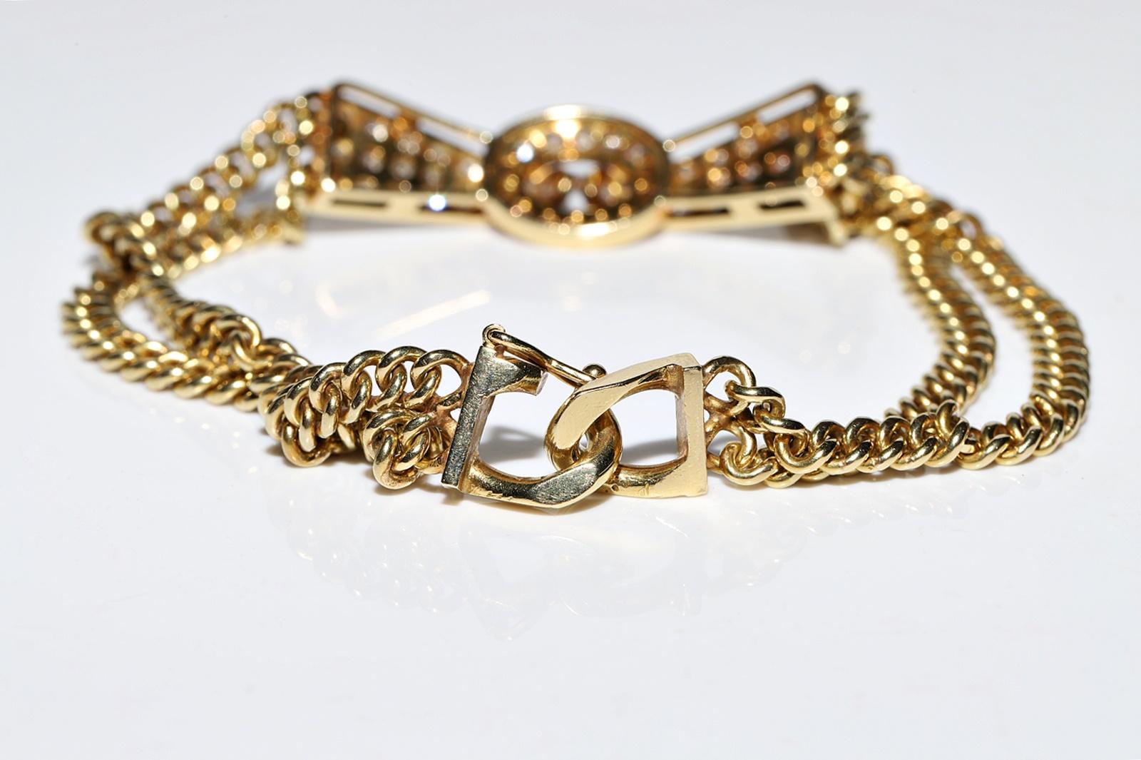 Women's Vintage Original Circa 1980s 18k Gold Natural Diamond Decorated Pretty Bracelet  For Sale