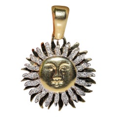 Vintage Original Circa 1980s 18k Gold Natural Diamond Decorated Sun Pendant