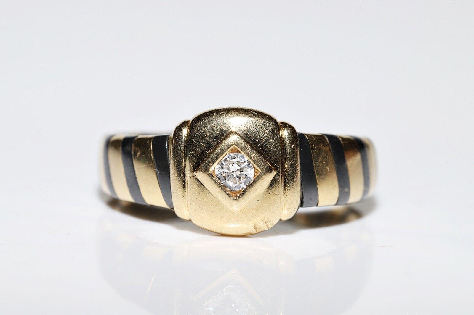 In very good condition.
Total weight is 6.4 grams.
Totally is about 0.10 ct diamond.
The diamond is has vvs clarity and G color.
Ring size is 7 US.
Box is not included.
We can make any size.(We offer free resizing).
Acid tested to be 18k real