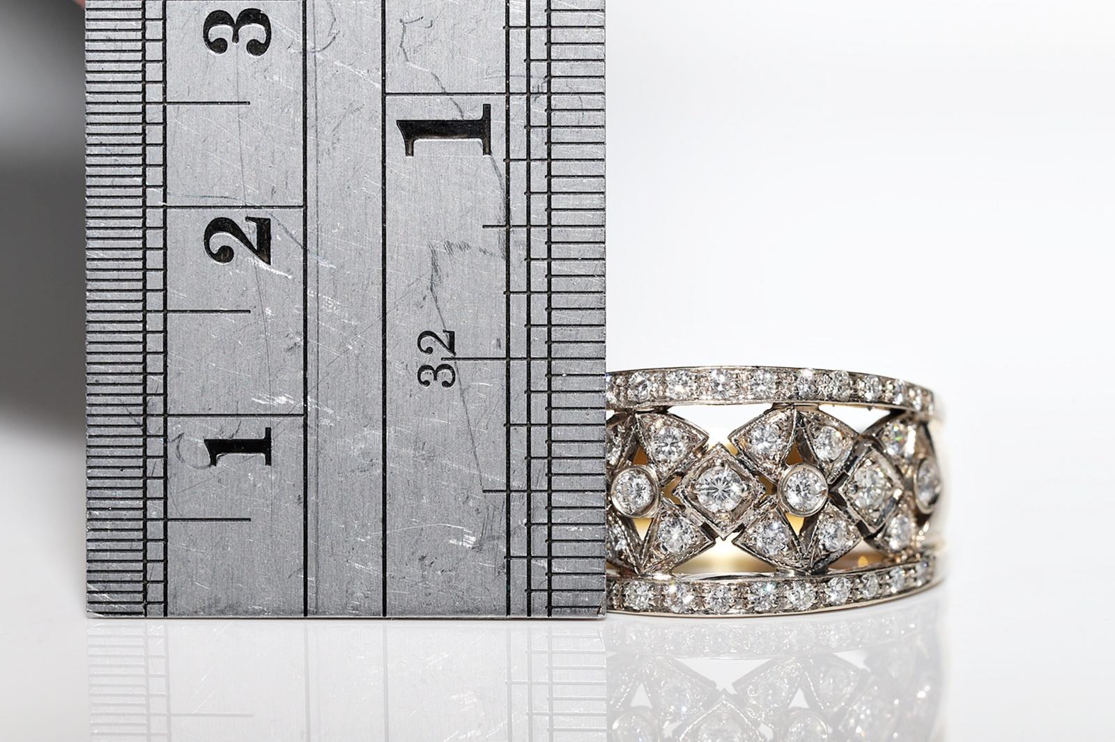 Vintage Original Circa 1980s Natural Diamond Decorated Ring For Sale 4