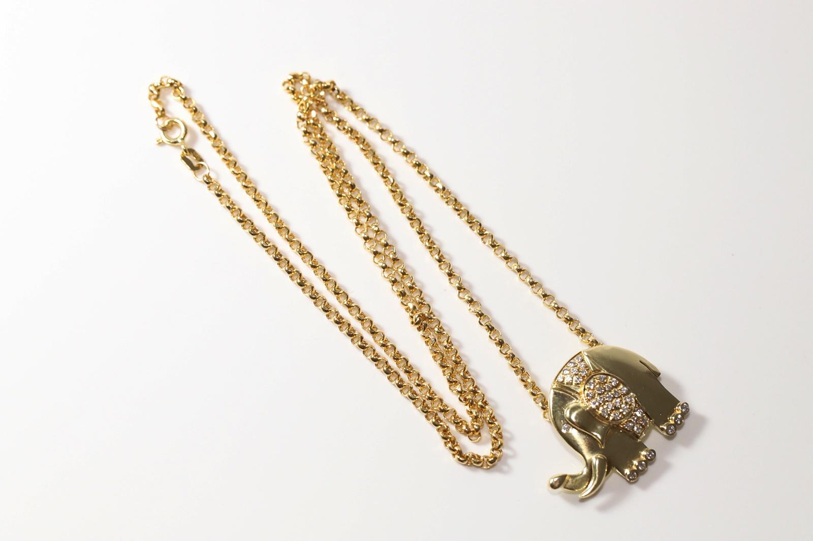Vintage Original Circa 1990s 14k Gold Natural Diamond  Elephant Necklace For Sale 8