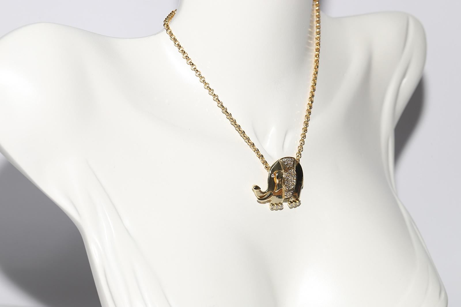 Brilliant Cut Vintage Original Circa 1990s 14k Gold Natural Diamond  Elephant Necklace For Sale