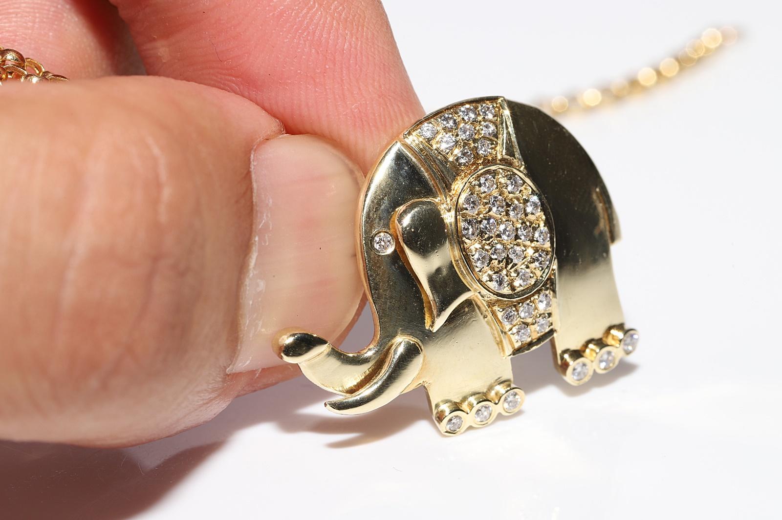 Vintage Original Circa 1990s 14k Gold Natural Diamond  Elephant Necklace For Sale 1