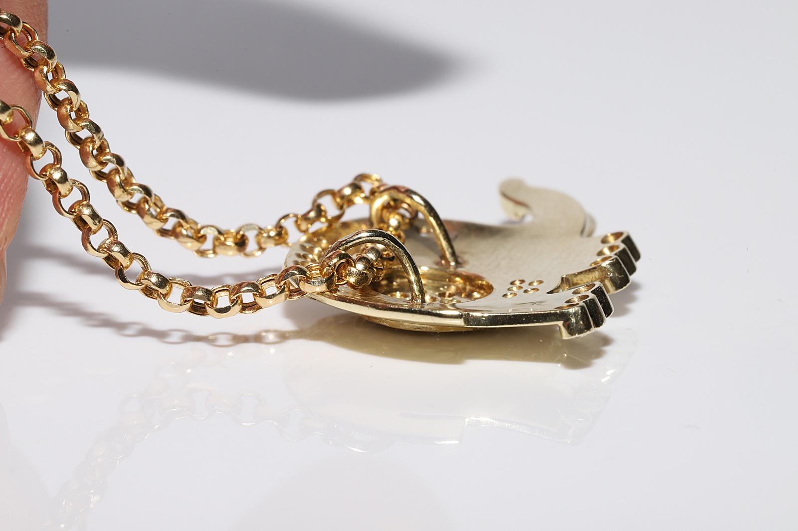 Vintage Original Circa 1990s 14k Gold Natural Diamond  Elephant Necklace For Sale 2