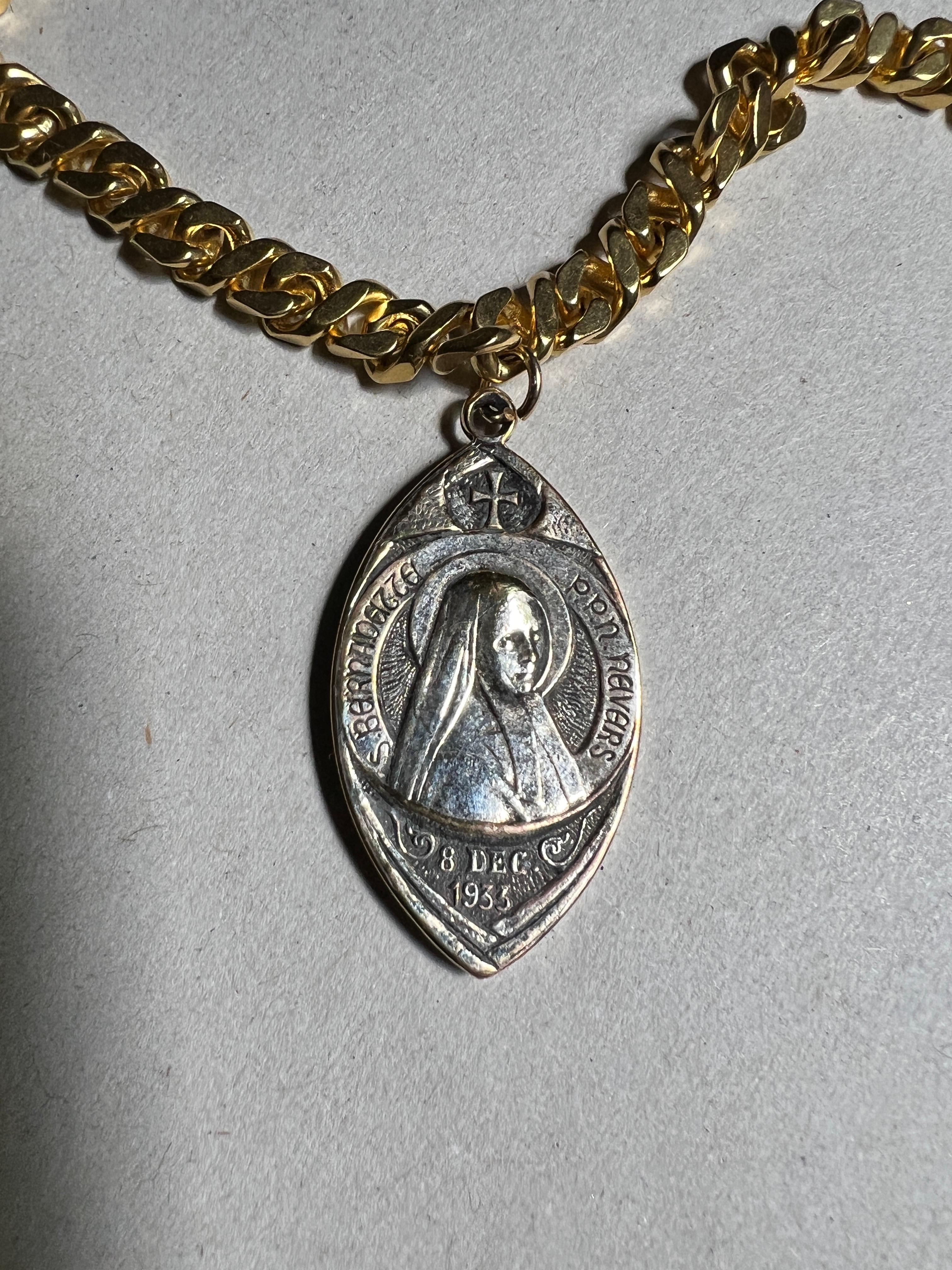 Vintage Original French Medal Pendant Gold Plated Chain Necklace For Sale 4