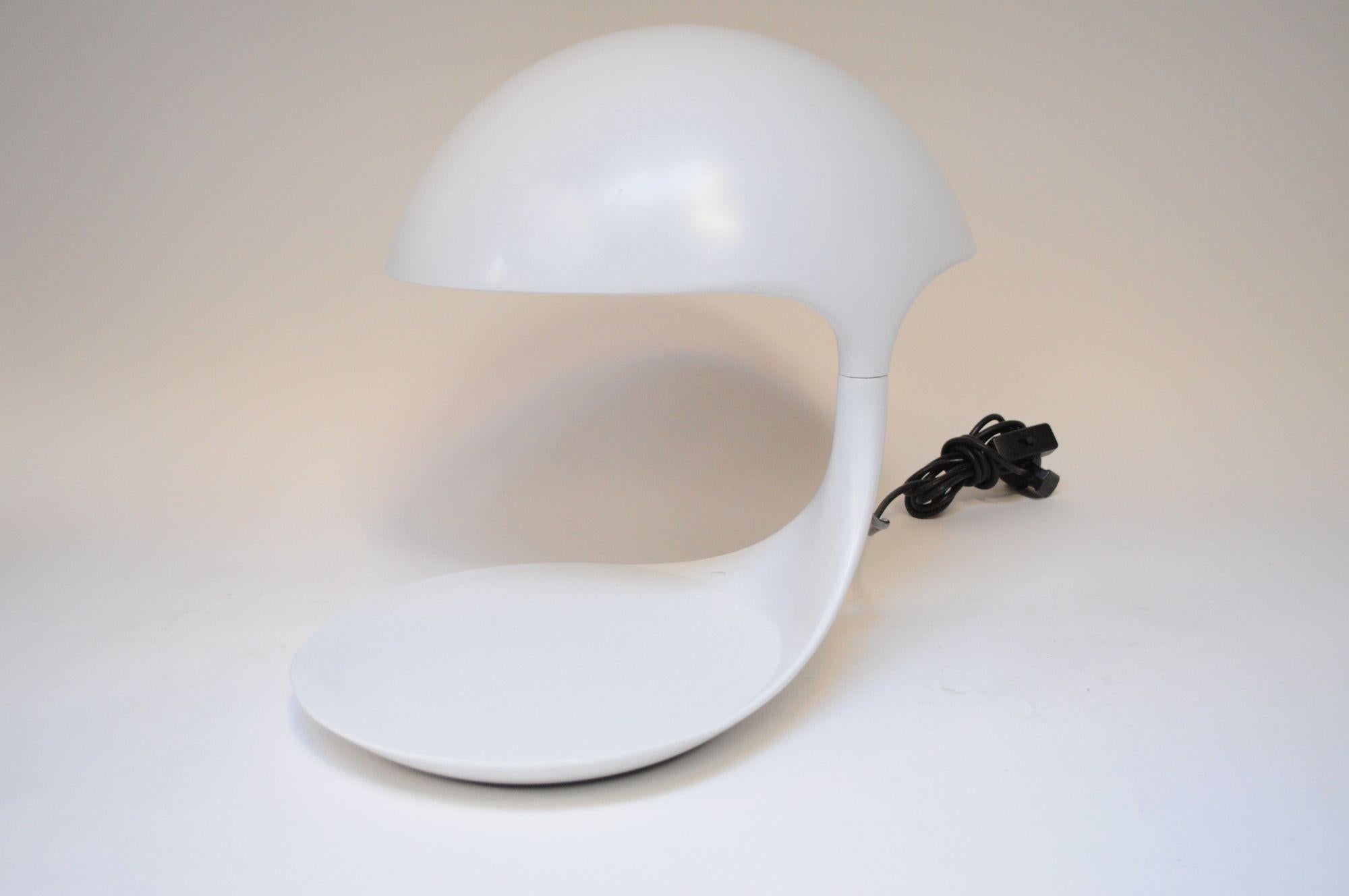 Lampe de table italienne Cobra originale d'Elio Martinelli pour Martinelli Luce Bon état - En vente à Brooklyn, NY