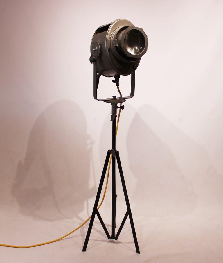 Vintage Original Projector by A.E. Cremer Paris from the 1950s at 1stDibs
