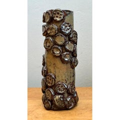 Vintage Original Studio Pottery Vase avec étoiles et coquillages
