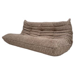 Canapé 3 places « Togo » vintage en bouclé texturé, création originale de Michel Ducaroy pour Ligne Roset