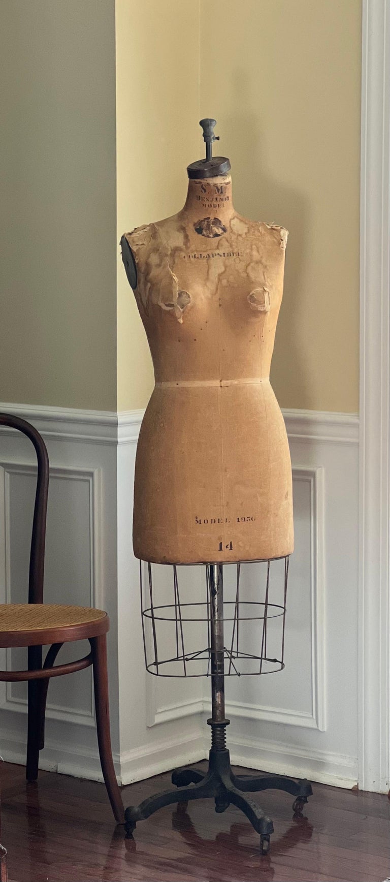 Vintage Original Wolf 1956 Dress Form Mannequin For Sale at 1stDibs |  vintage mannequin, mannequin for sale, vintage wolf dress form