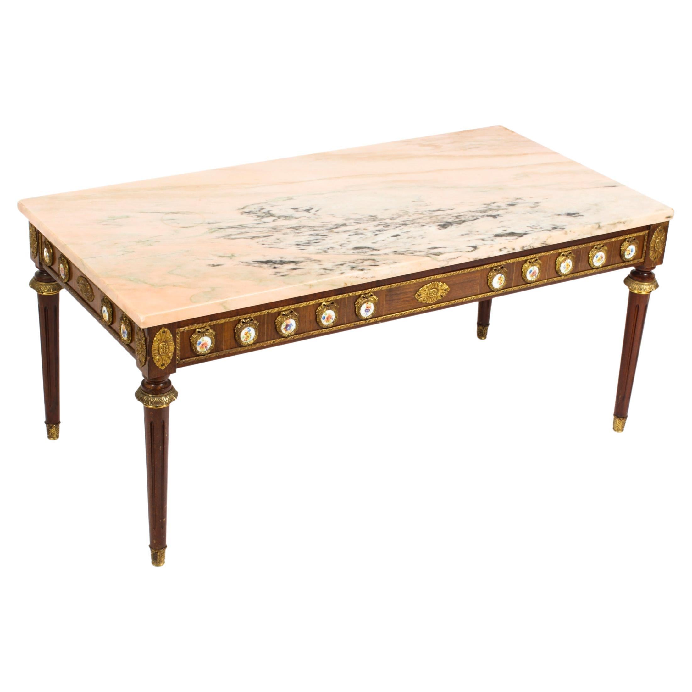 Couchtisch mit Goldbronze-Montierung und Marmorplatte im H&amp;amp;amp;L Epstein-Stil, Mitte des Jahrhunderts im Angebot