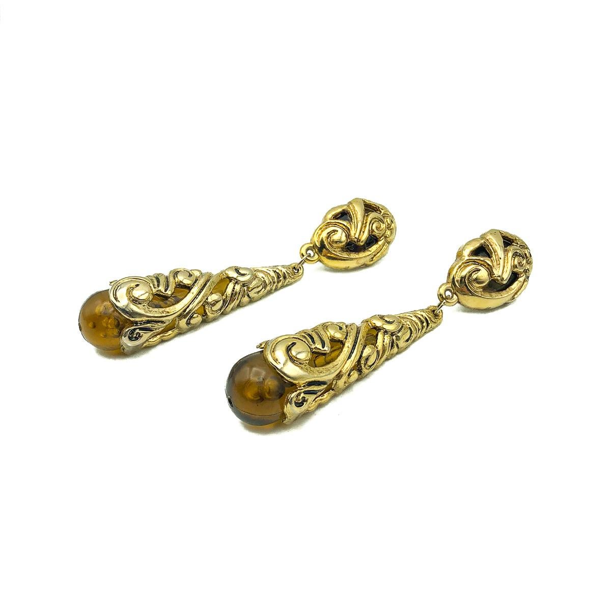 Vintage Ornamental Gold & Tortoiseshell Elongated Drop Earrings 1970s In Good Condition For Sale In Wilmslow, GB