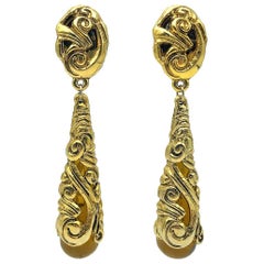 Retro Ornamental Gold & Tortoiseshell Elongated Drop Earrings 1970s