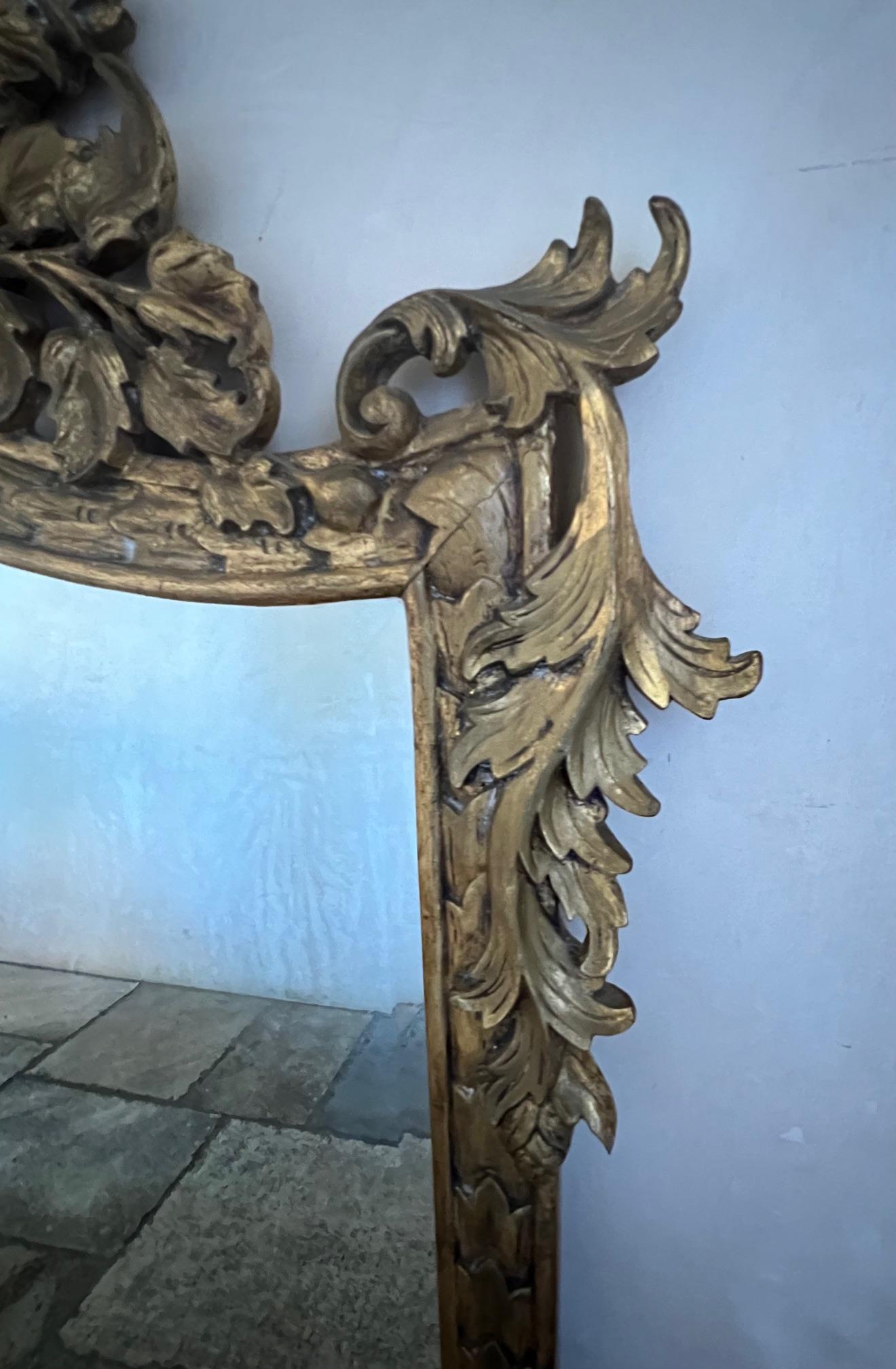 Metà XX secolo Specchio smussato ornato in stile francese vintage in vendita
