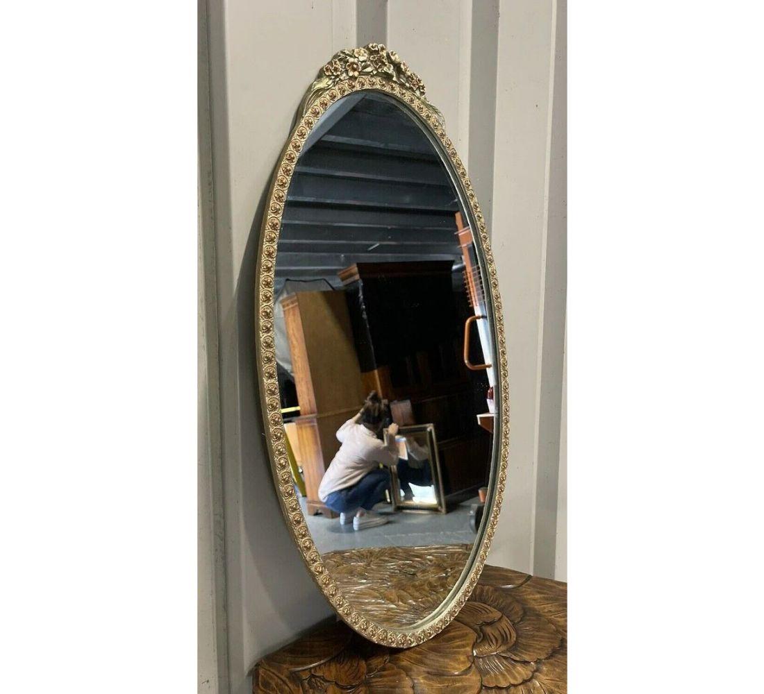 British Vintage Ornate Gold Gilded Plaster Oval Mirror