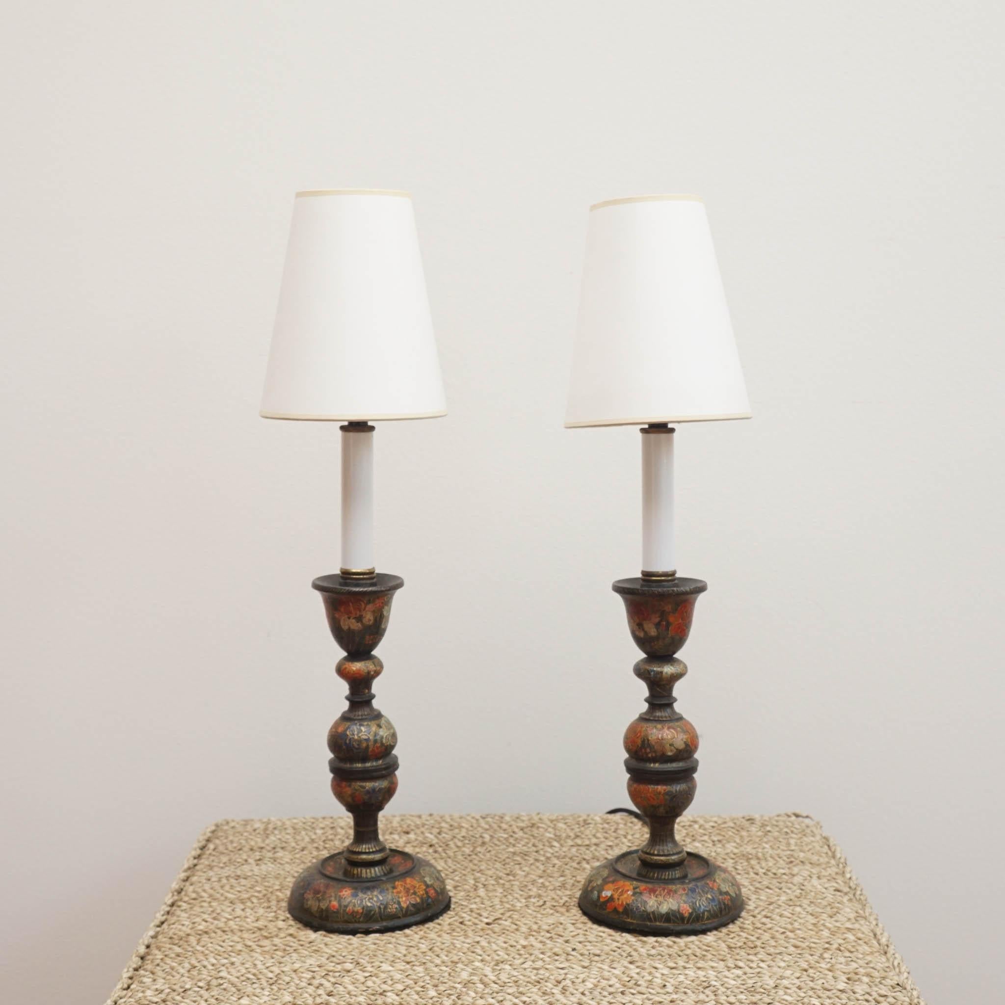 Wood Vintage Ornate Painted Candlestick Table Lamp For Sale