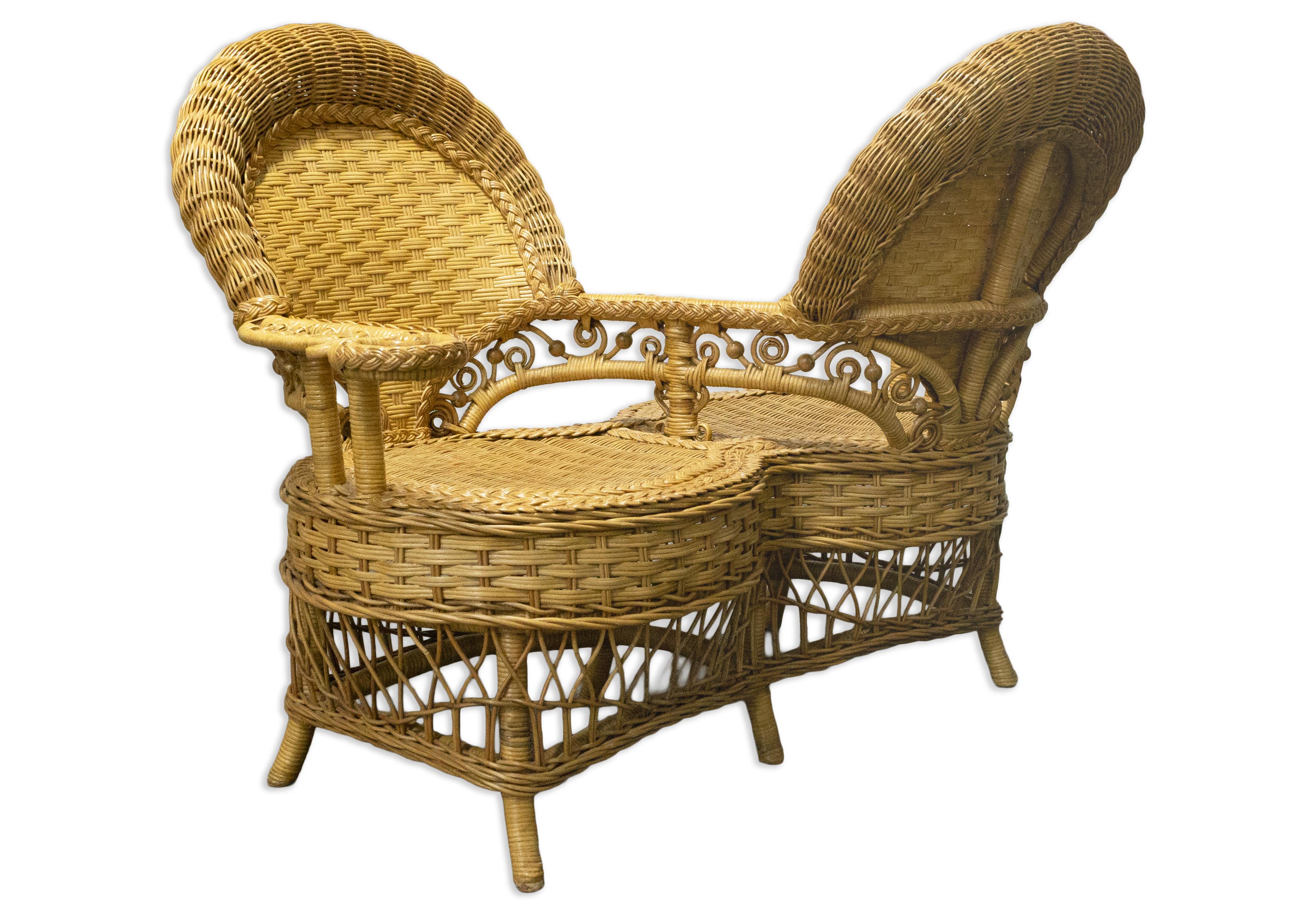 Post-Modern Vintage Ornate Rattan Tete a Tete Patio Gossip Chair For Sale