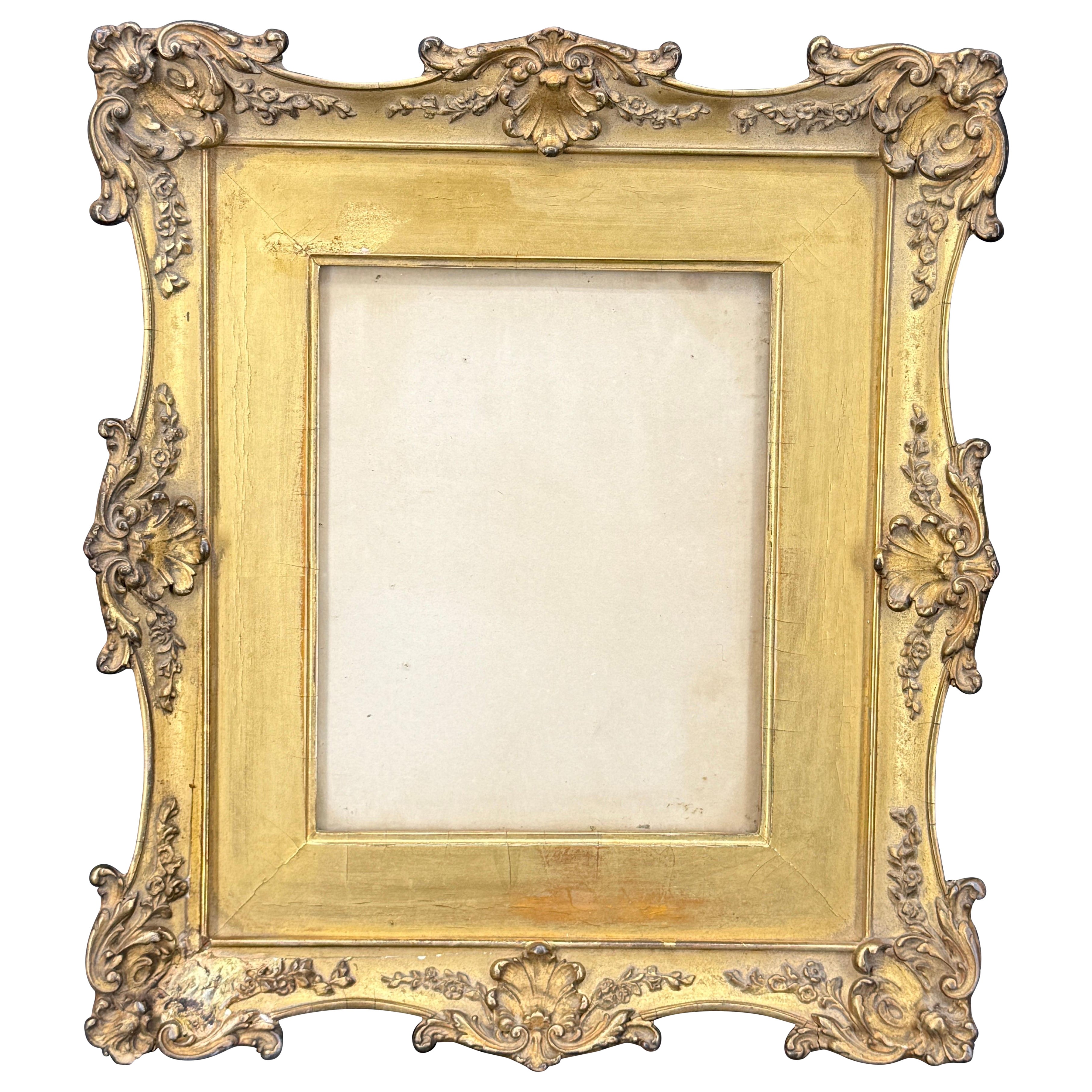 Cornice d'arte rettangolare dorata in stile rococò d'epoca in vendita