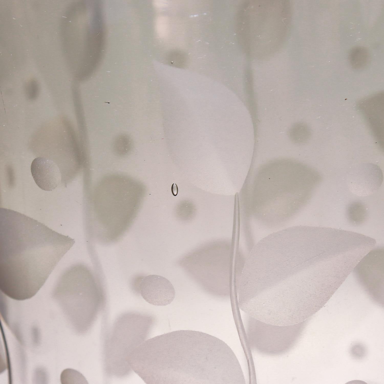 Vase d'art gris fumé Orrefors conçu par Edward Hald en vente 5