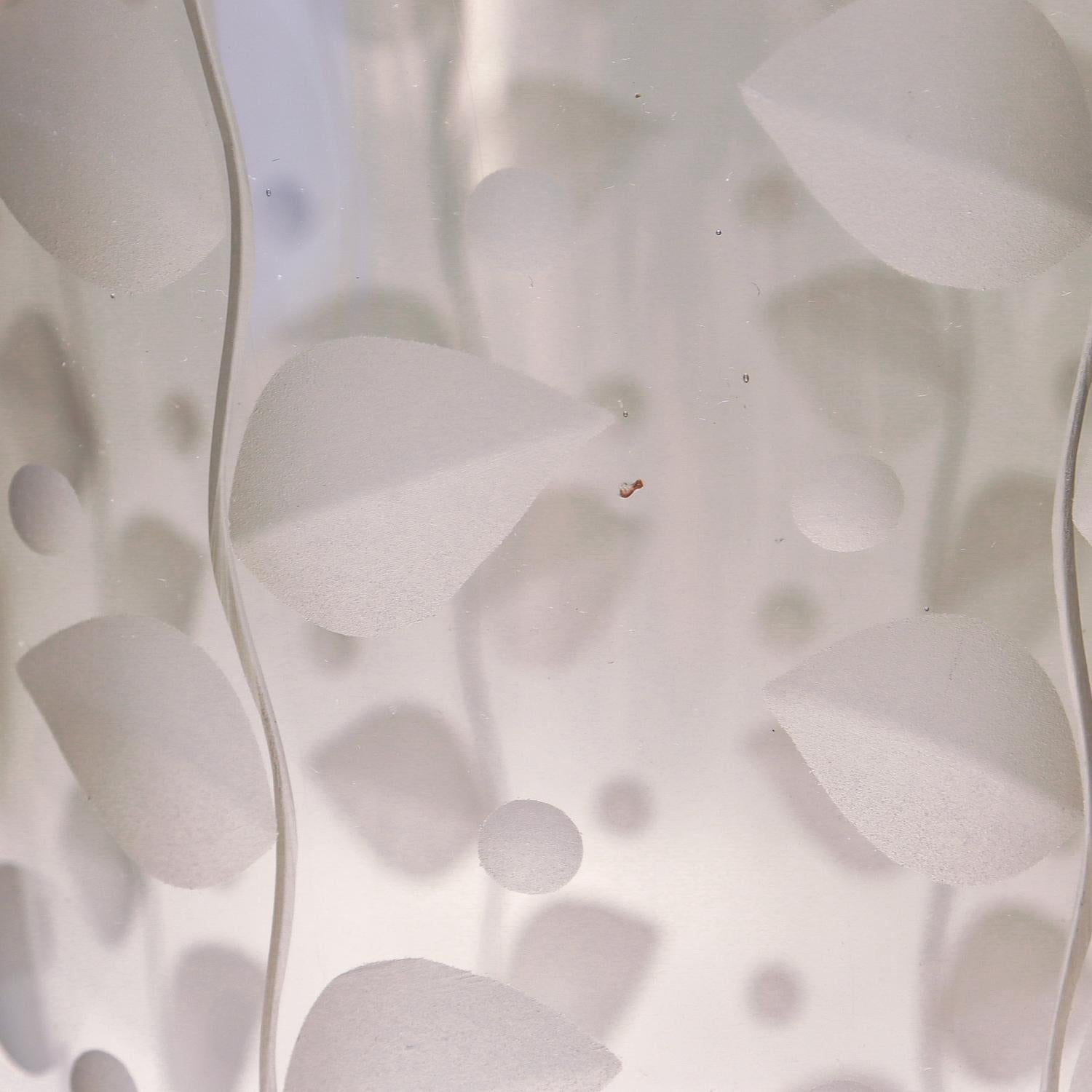 Vase d'art gris fumé Orrefors conçu par Edward Hald en vente 6