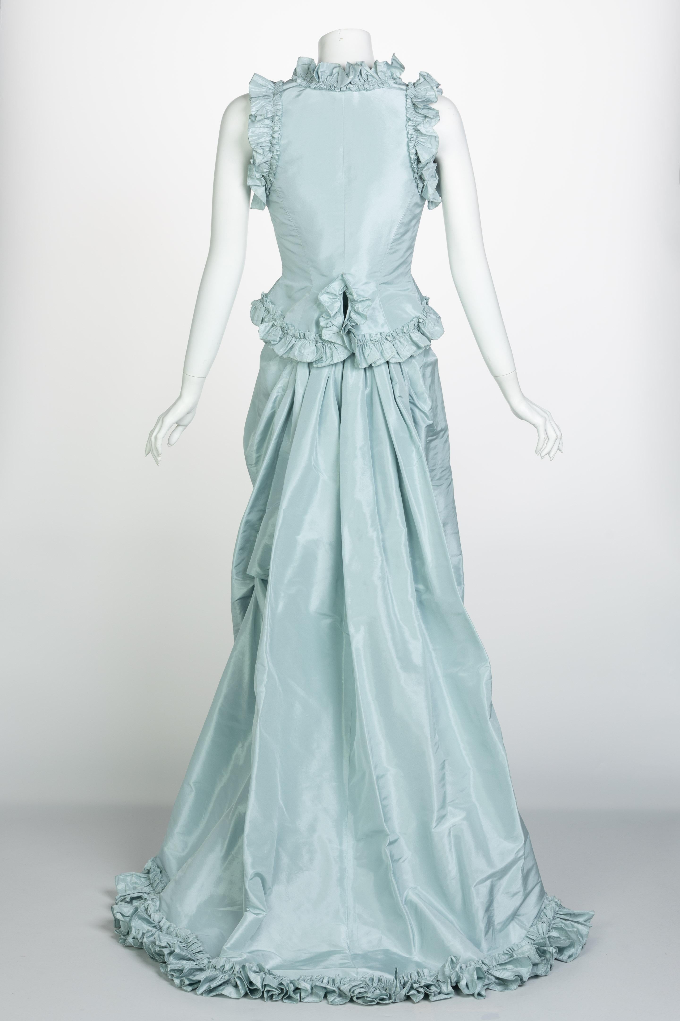 Vintage Oscar de la Renta  Baby Blue Silk Taffeta Gown Ensemble In Excellent Condition In Boca Raton, FL