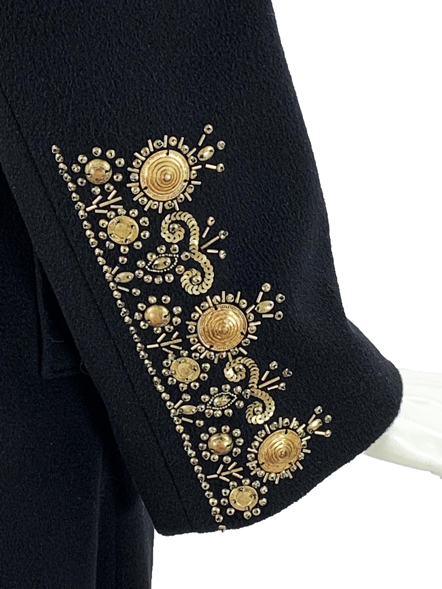 Vintage Oscar de la Renta Black Italian Cashmere Sable Hand Embellished Coat M For Sale 5