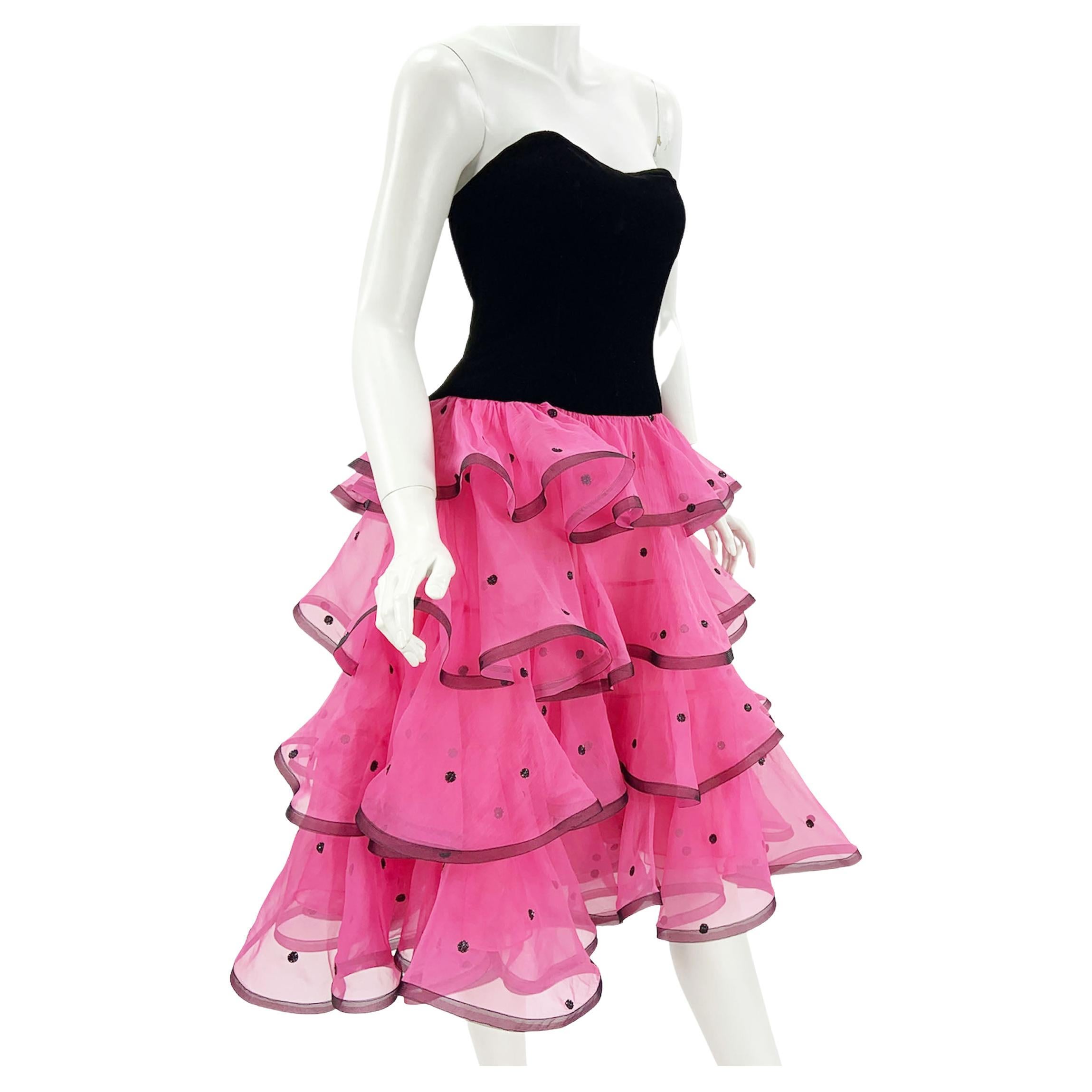 Vintage Oscar de la Renta Black Velvet Pink Ruffle Corset Cocktail Dress US 8 For Sale