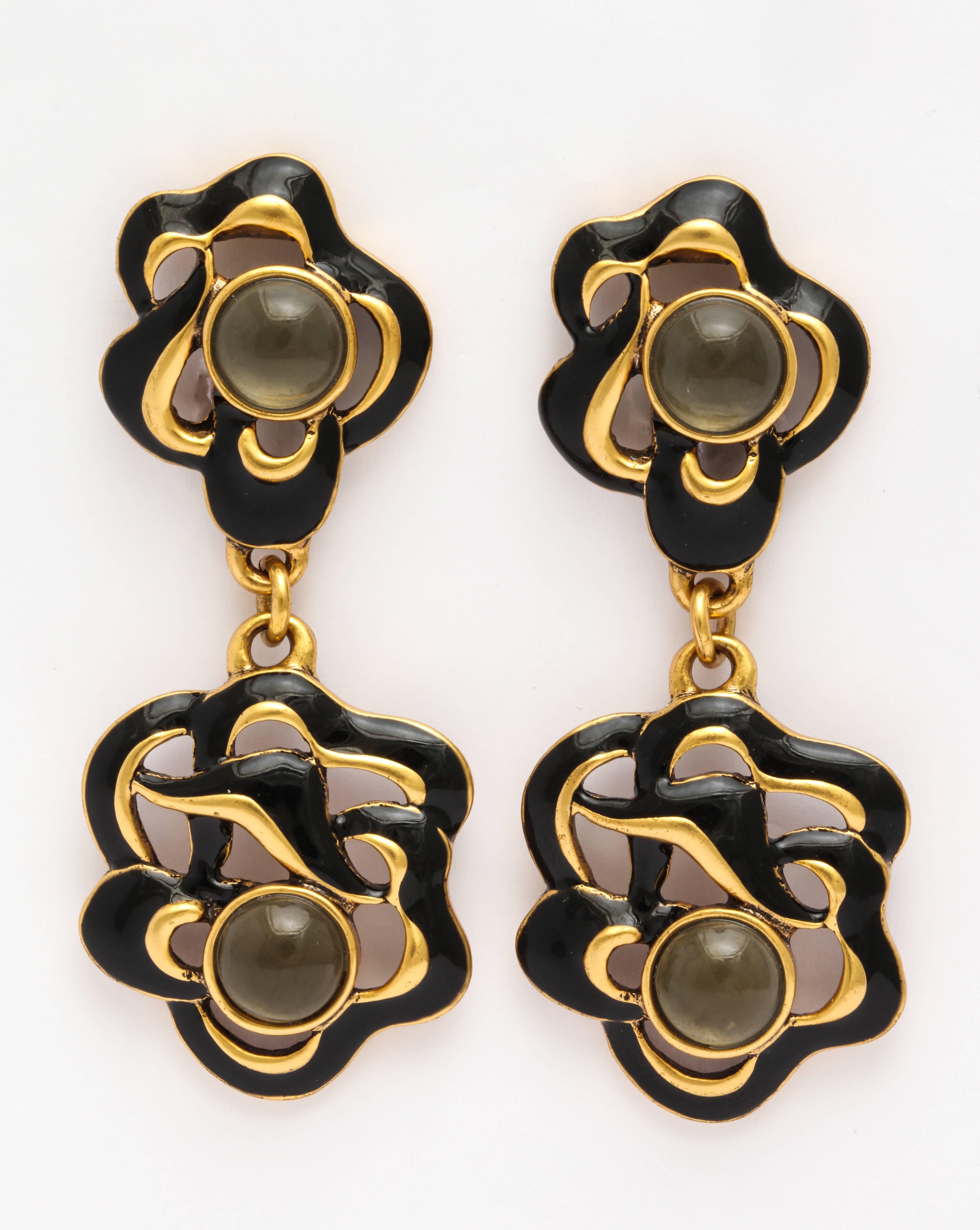 A wonderful pair of vintage signed Oscar de la Renta drop earrings in enamel and gold with smokey poured glass cabochon centers