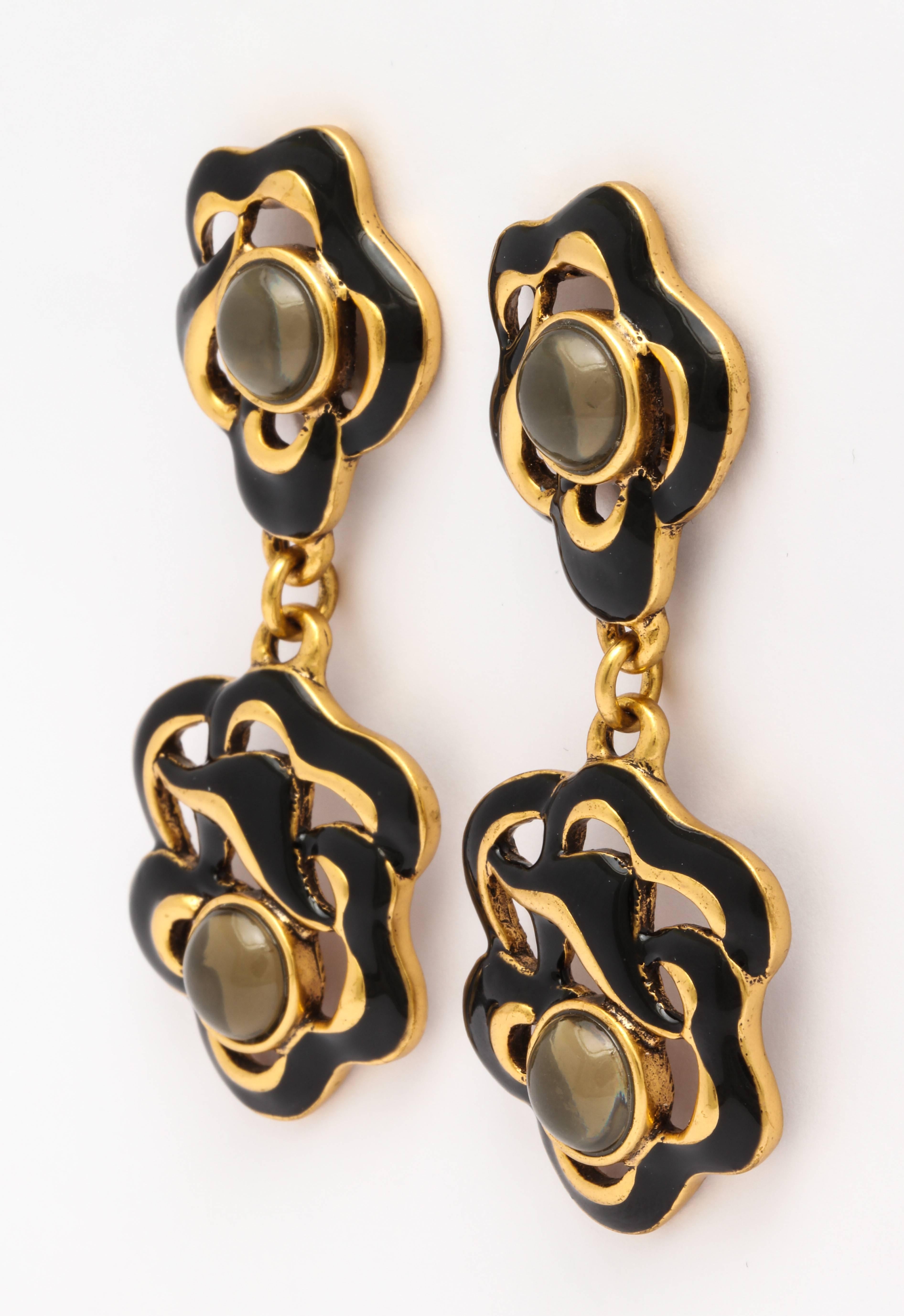 Modernist Vintage Oscar de la Renta Enamel and Crystal Clip Earrings 