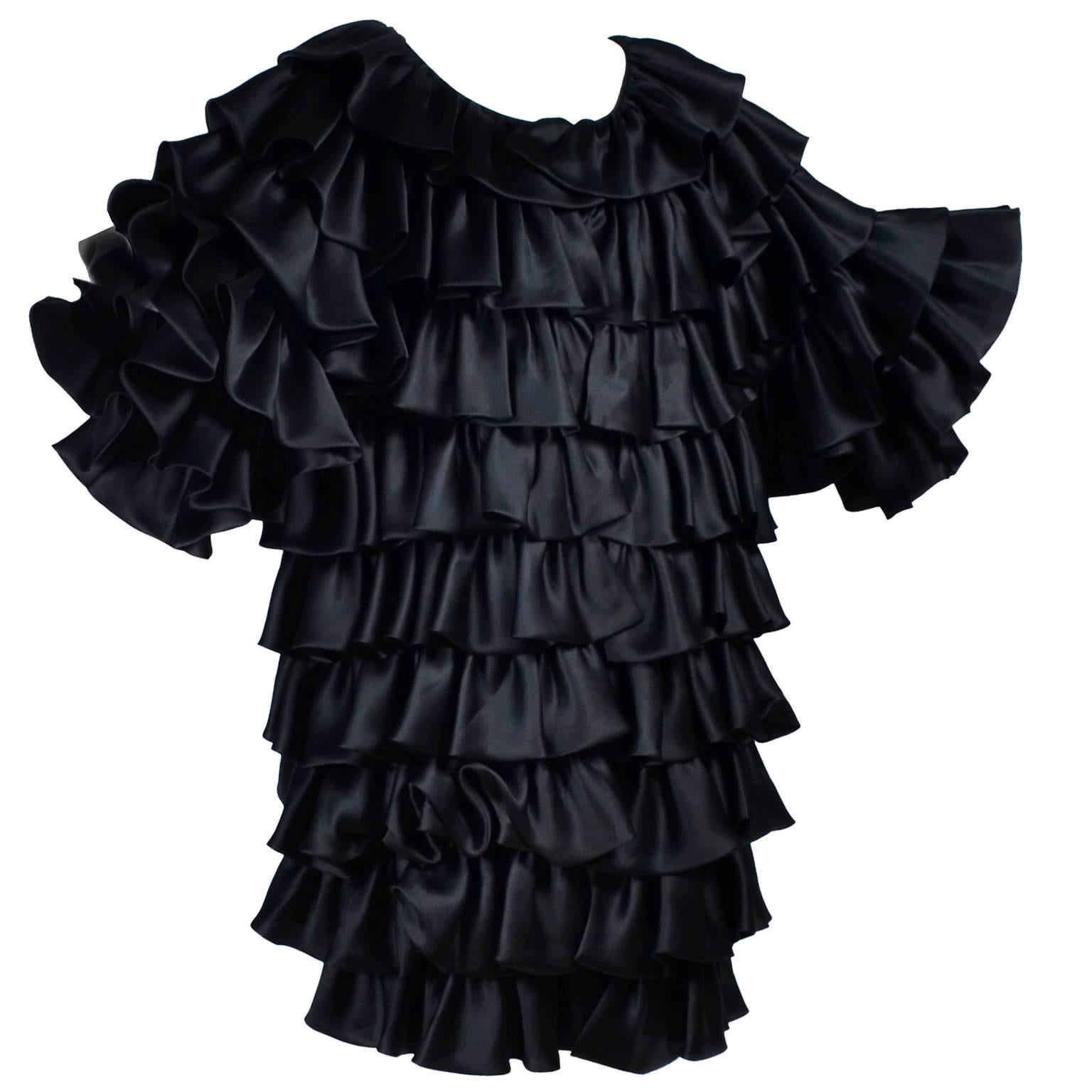 Vintage Oscar de la Renta Silk Evening Coat with Black Ruffles Lined in Organza