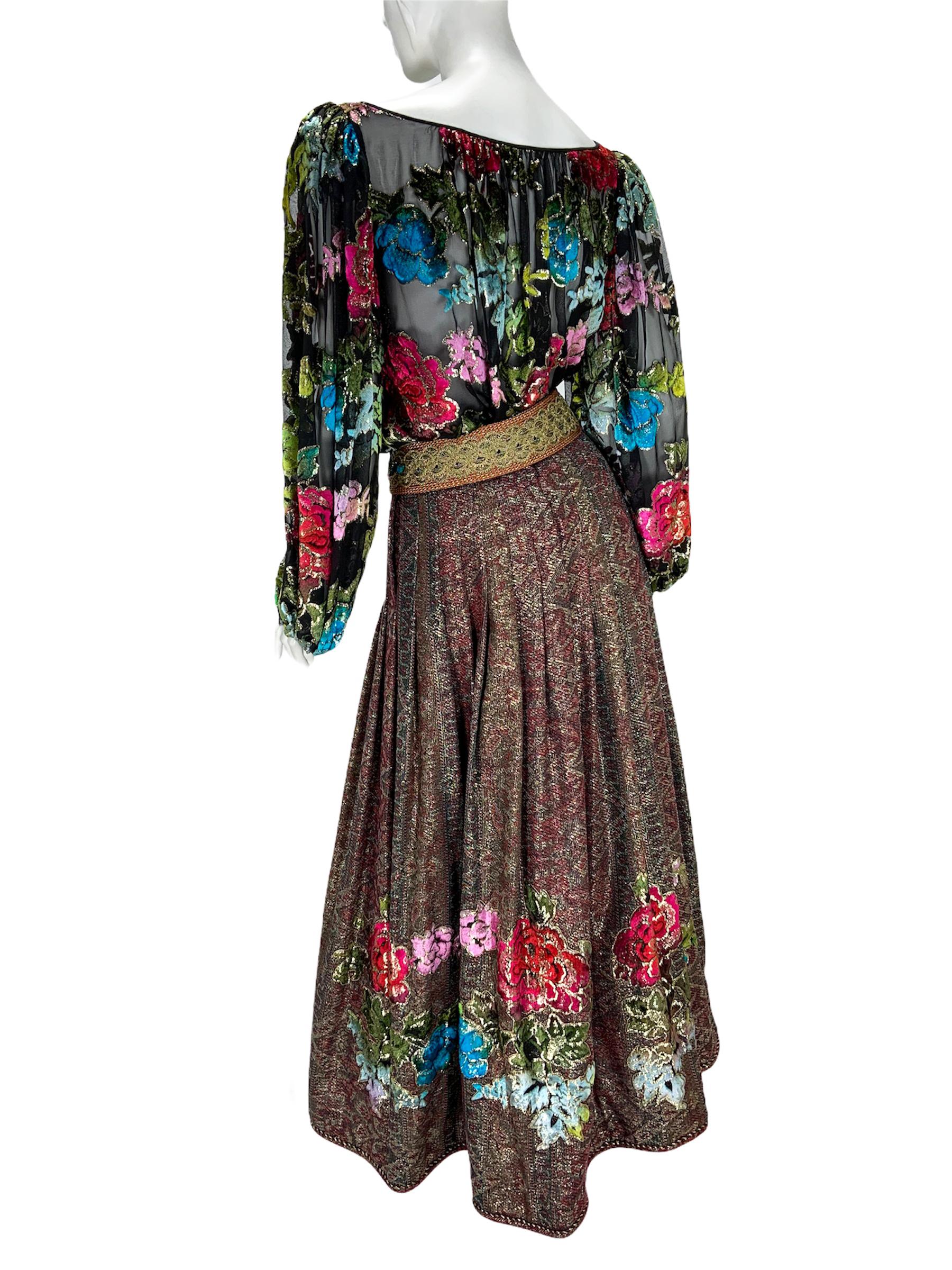Donna Vintage Oscar De La Renta A/I 1984 Gonna di applicazione in velluto Tuta US 8