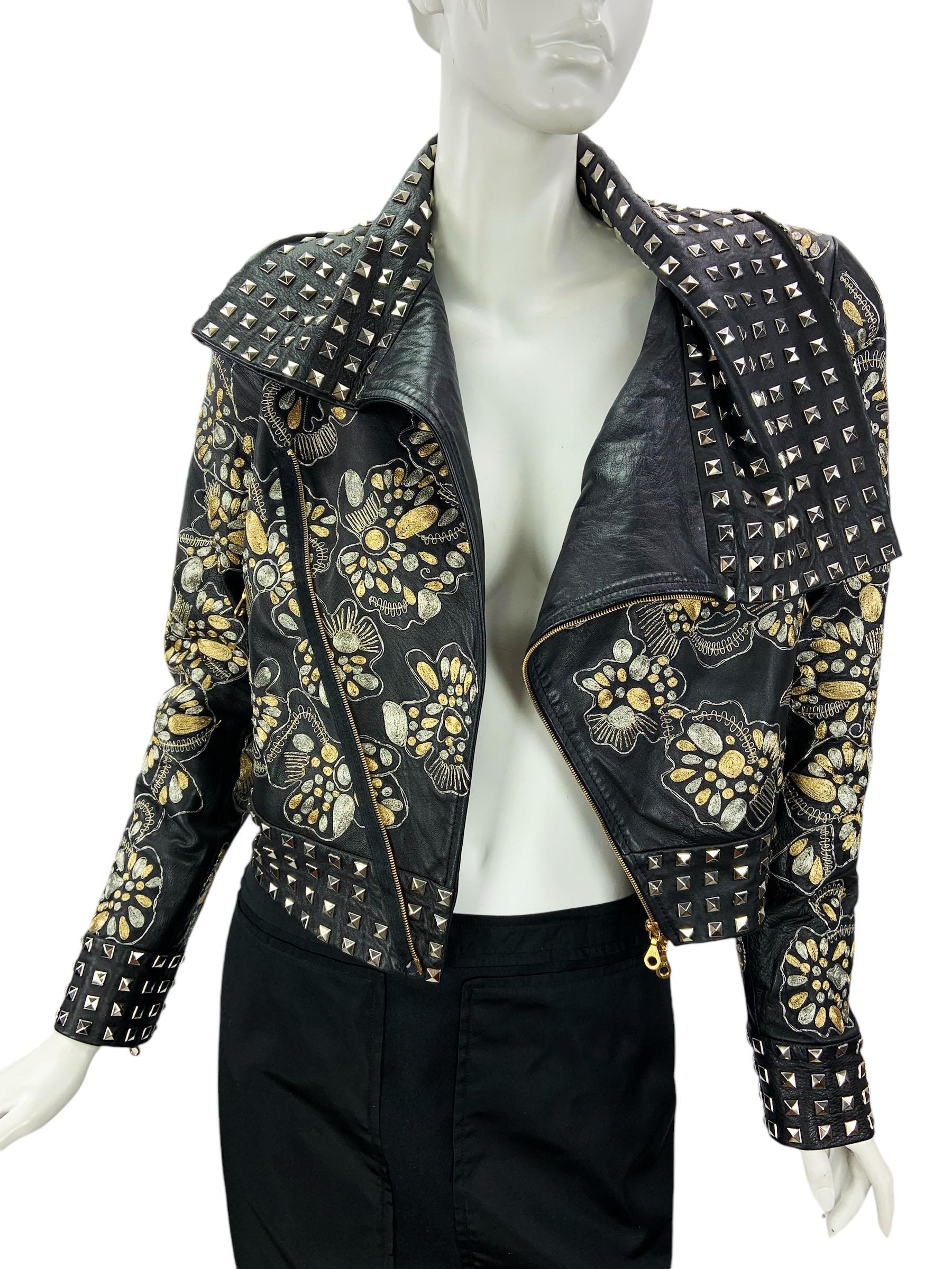 Vintage Oscar De La Renta FW 2009 Chaqueta de piel negra bordada con tachuelas US  6 Negro en venta