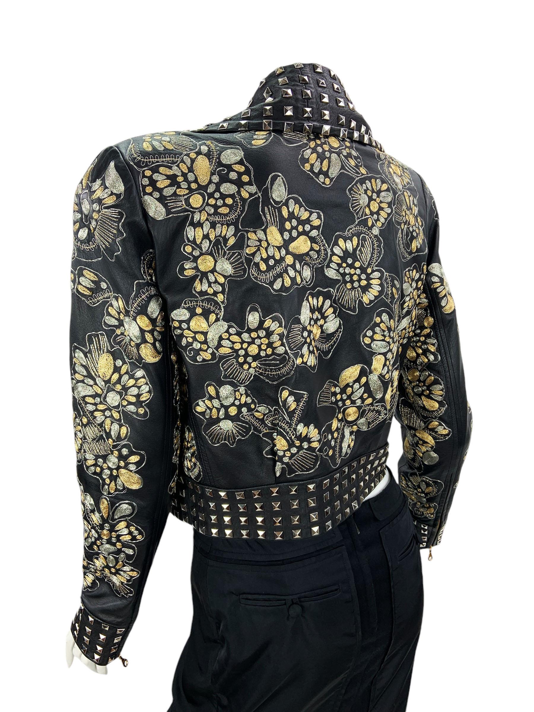 De las mujeres Vintage Oscar De La Renta FW 2009 Chaqueta de piel negra bordada con tachuelas US  6 en venta