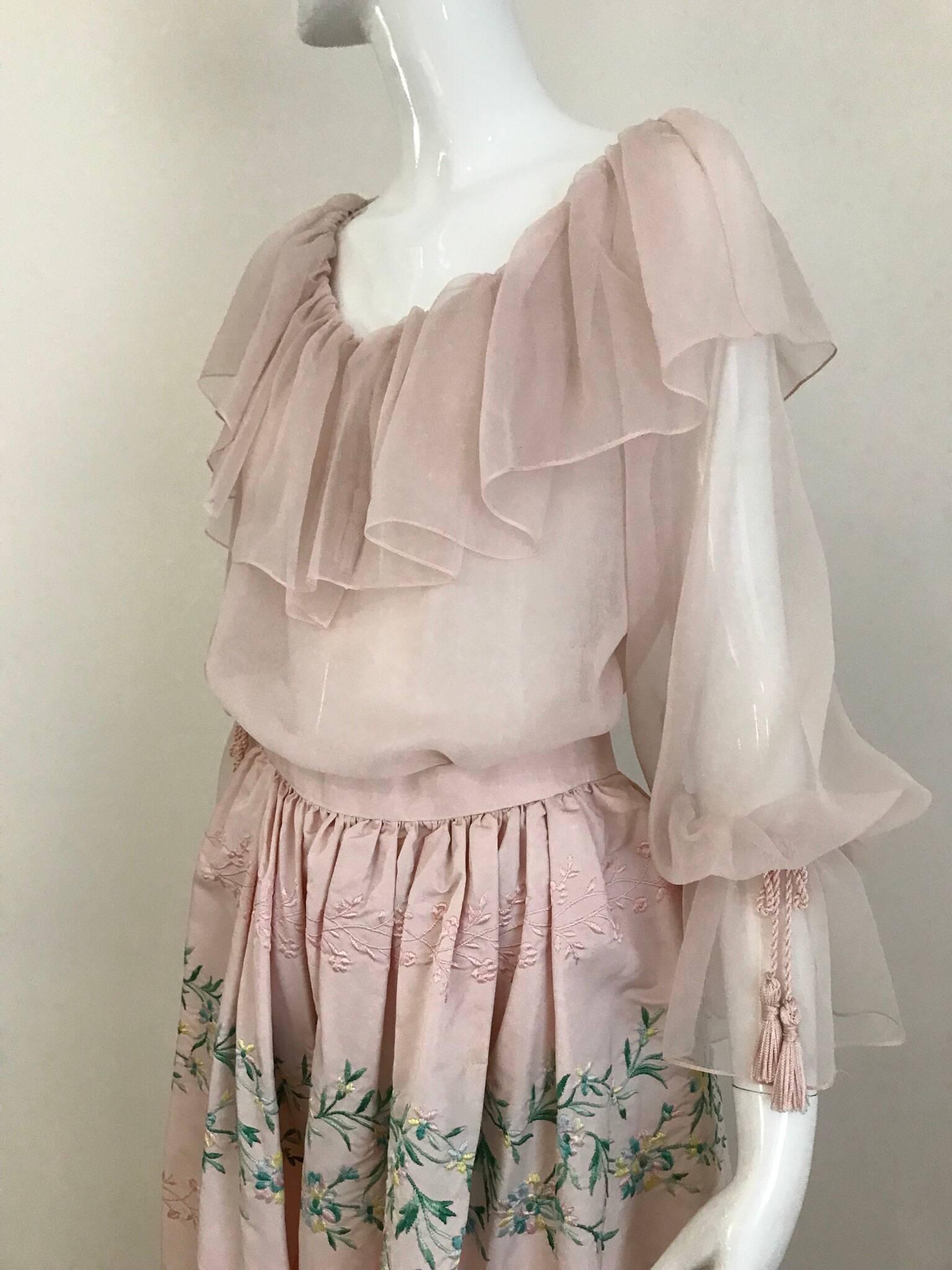 Vintage Oscar De La Renta Light Pink Blouse and Embroidered Maxi Skirt  5