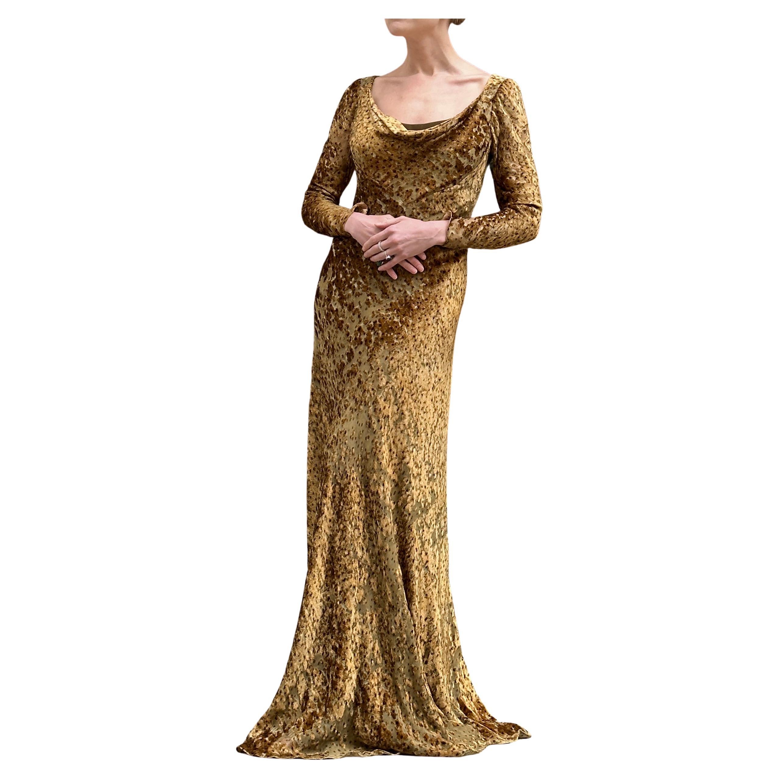 Vintage Oscar de la Renta Long Sleeve Velvet Gown