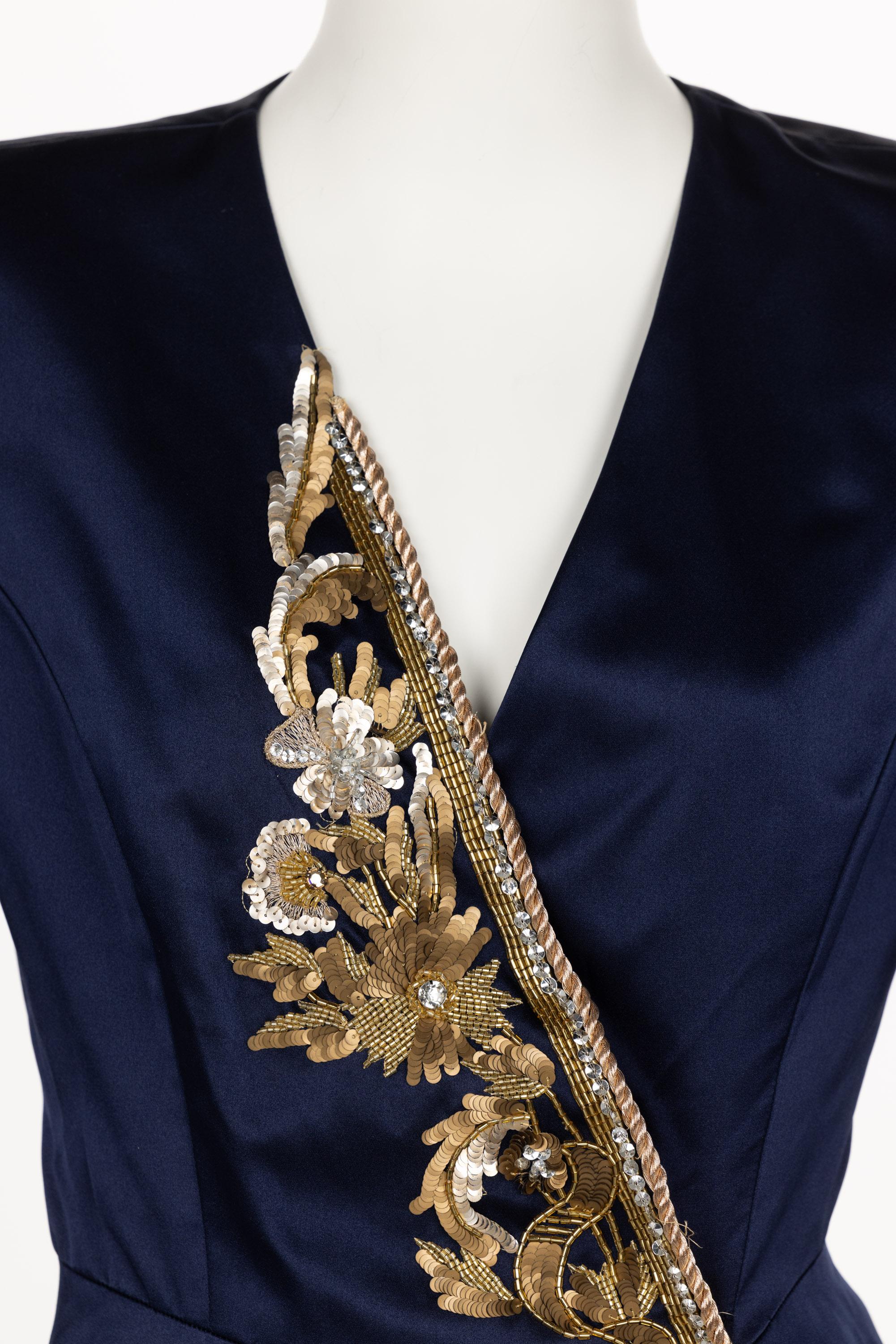 Oscar de la Renta Vintage Marineblauer Satin-Anzug mit Goldverzierung aus Satin H/W 1992 im Angebot 4